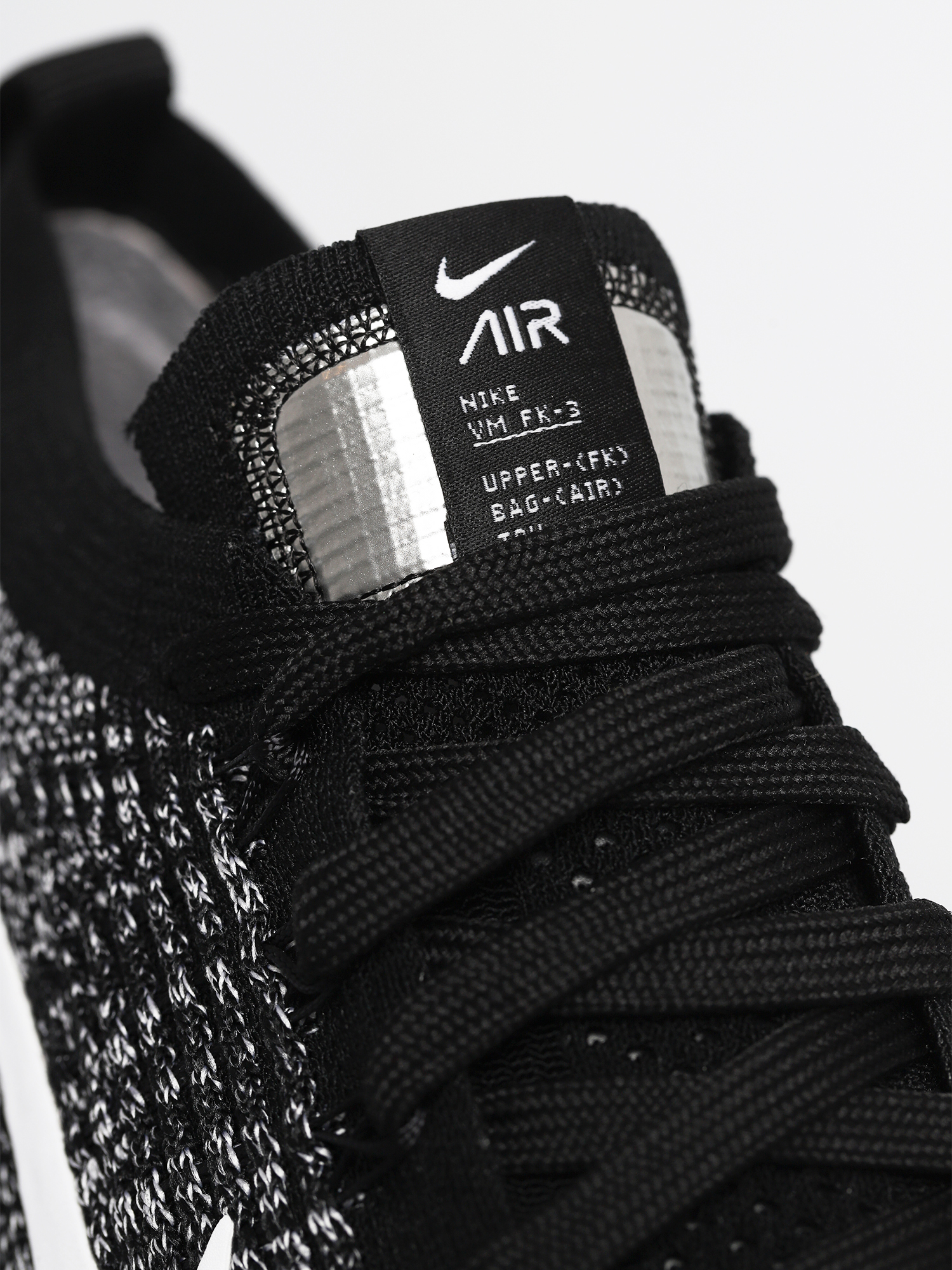 Buty Nike Air VaporMax Flyknit 3 (black/white metallic silver)