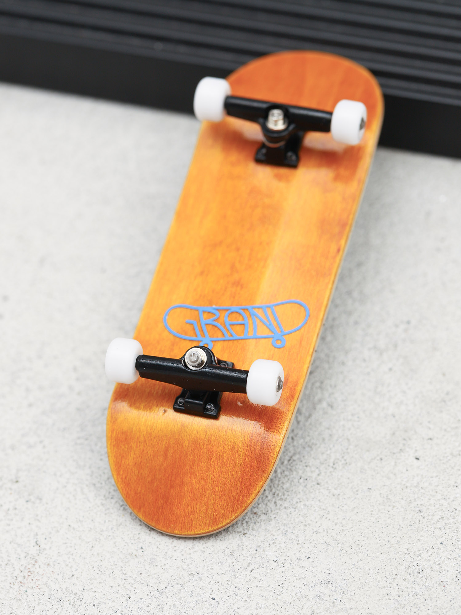 Fingerboard Grand Fingers Pro (orange/black/white)