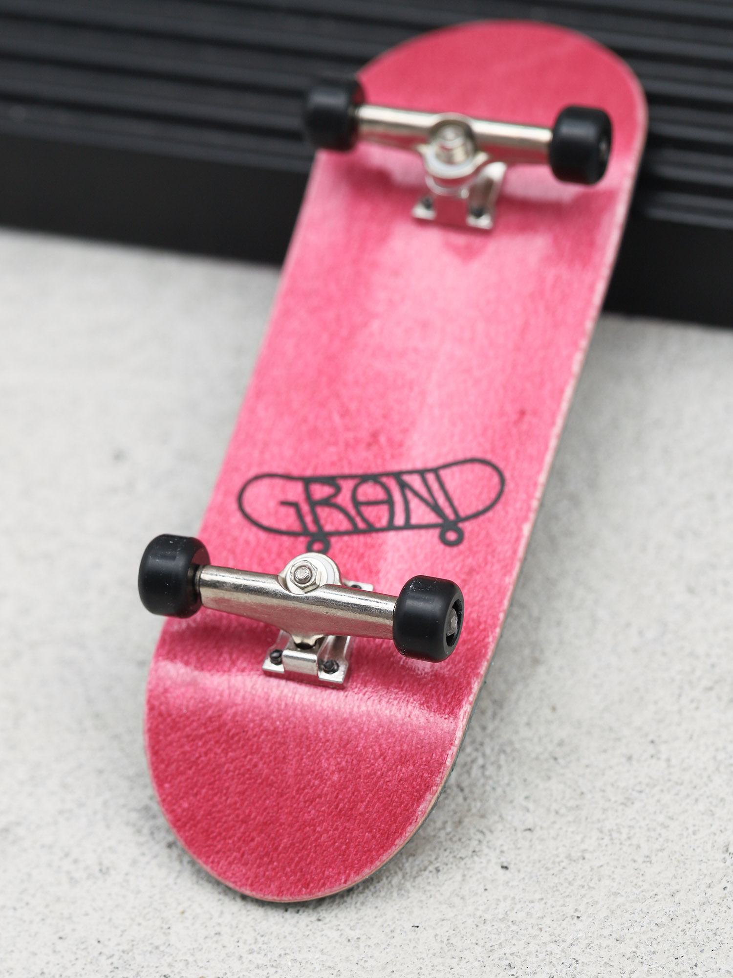 Fingerboard Grand Fingers Pro (pink/silver/black)