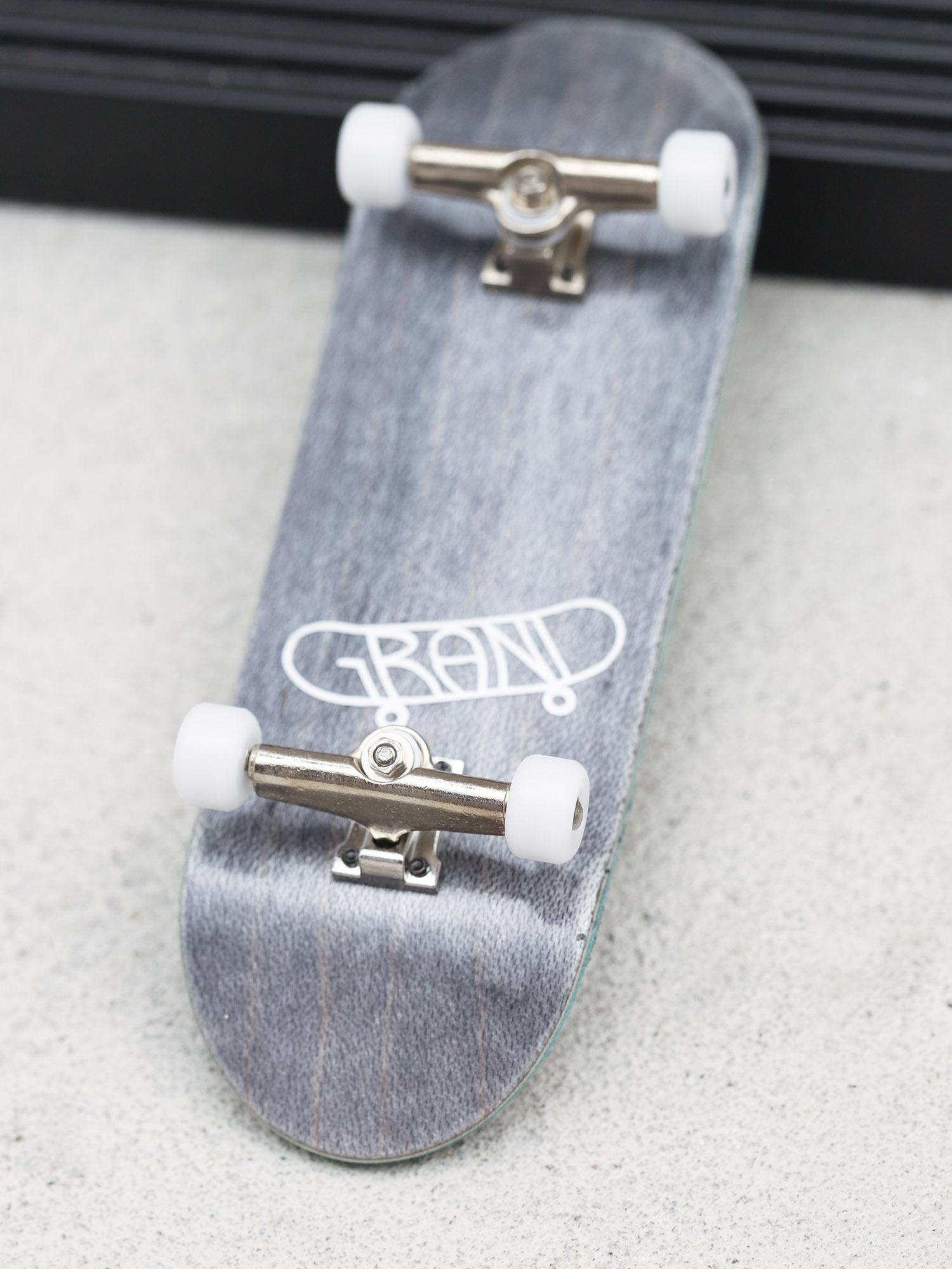 Fingerboard Grand Fingers Pro (graphite/silver/white)