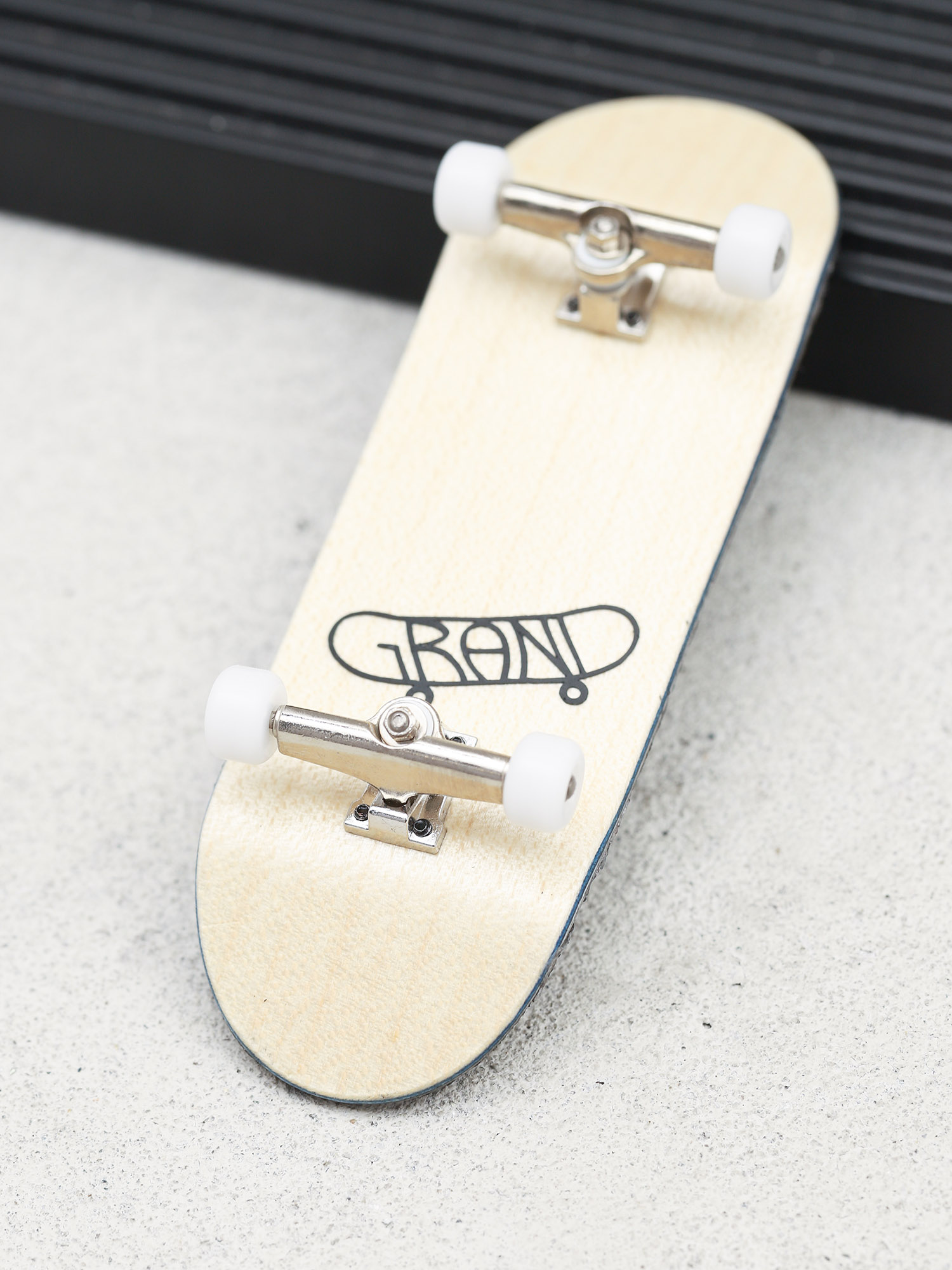 Fingerboard Grand Fingers Pro (natural/silver/white)