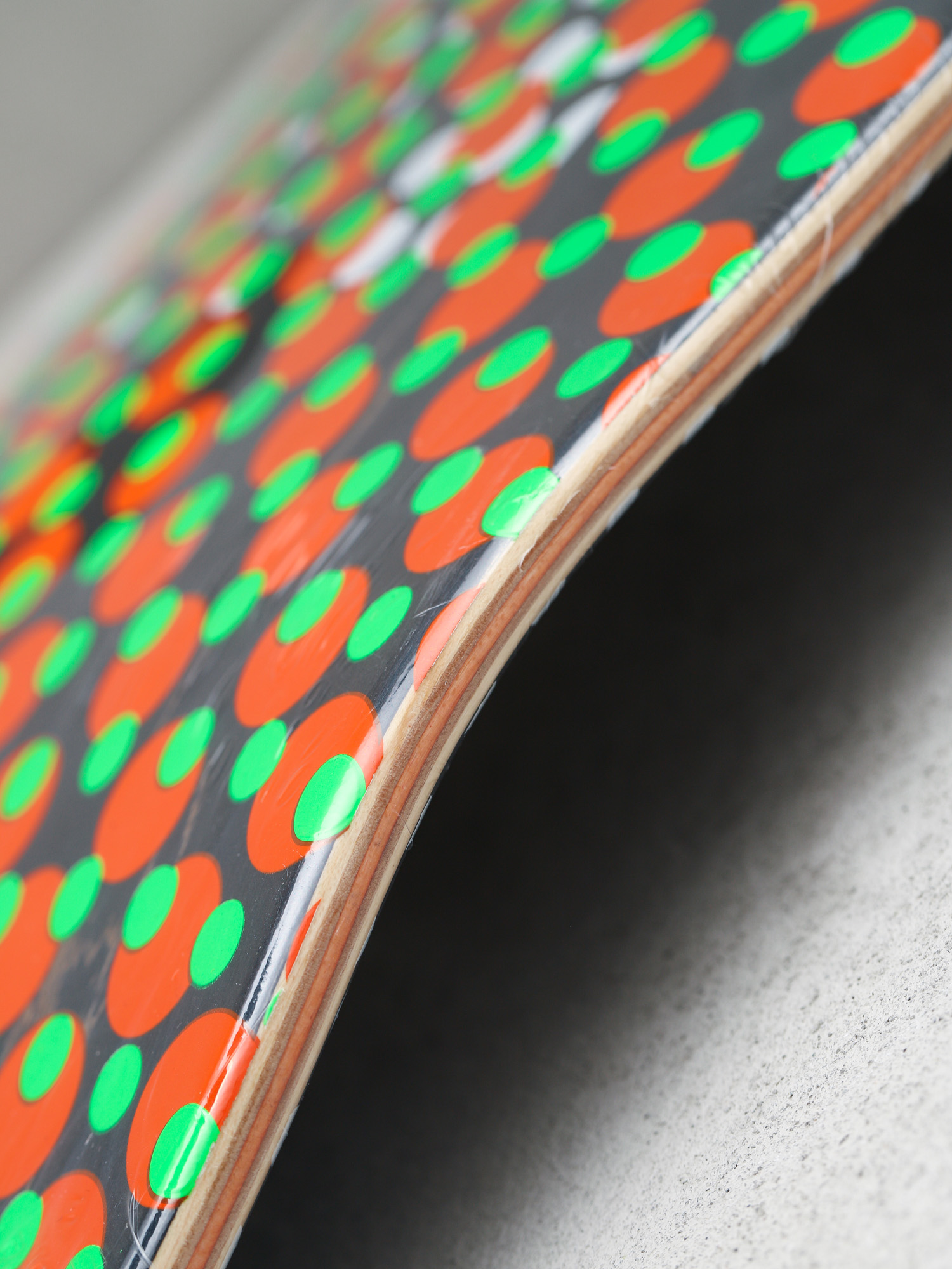 Deck Girl Skateboard Bannerot Dot Og (black/green)