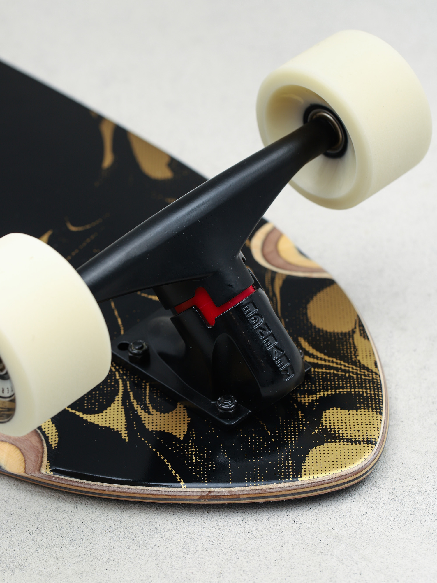 Deskorolka cruiser Globe Chromantic (onshore/lay day)