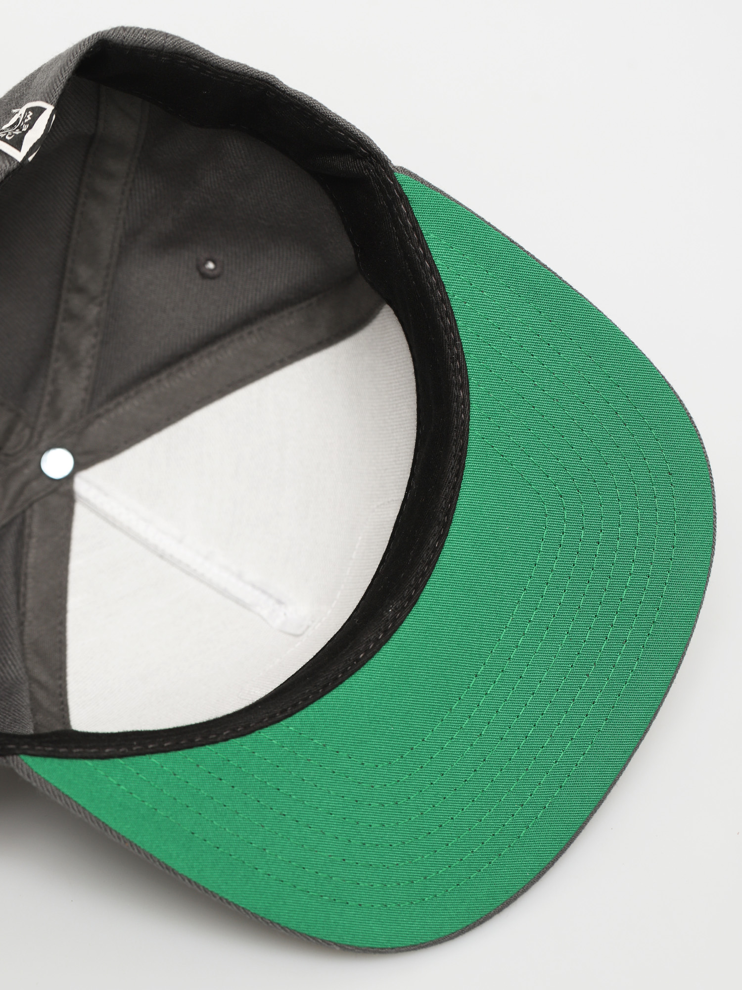 Czapka z daszkiem Salty Crew Pacific 5 Panel ZD (dark grey)