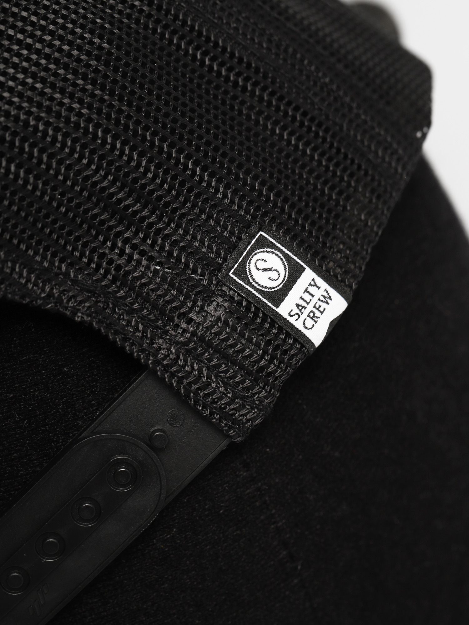 Czapka z daszkiem Salty Crew Dos Mahi Trucker ZD (multicam black)