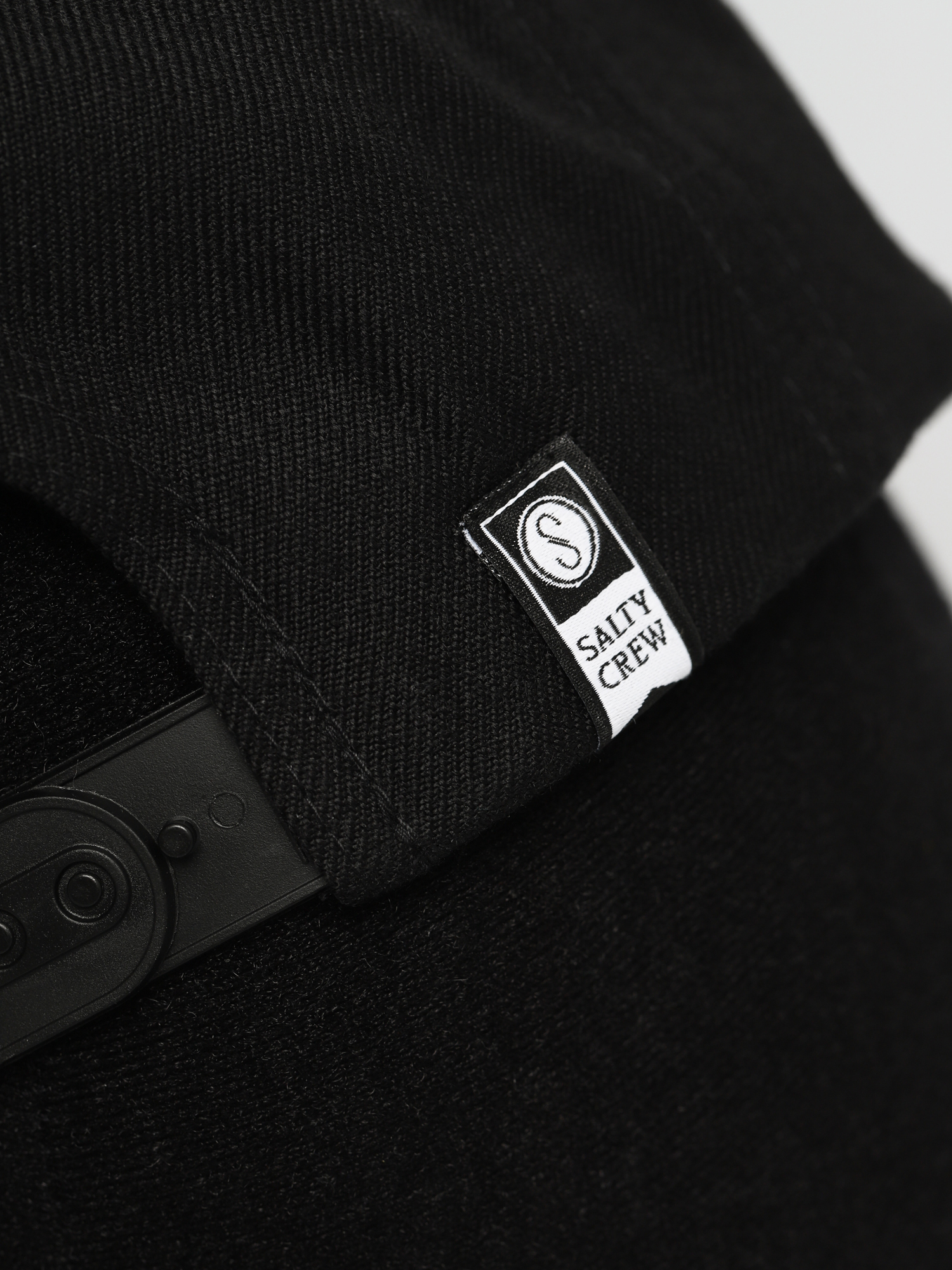 Czapka z daszkiem Salty Crew Pacific 5 Panel ZD (black)