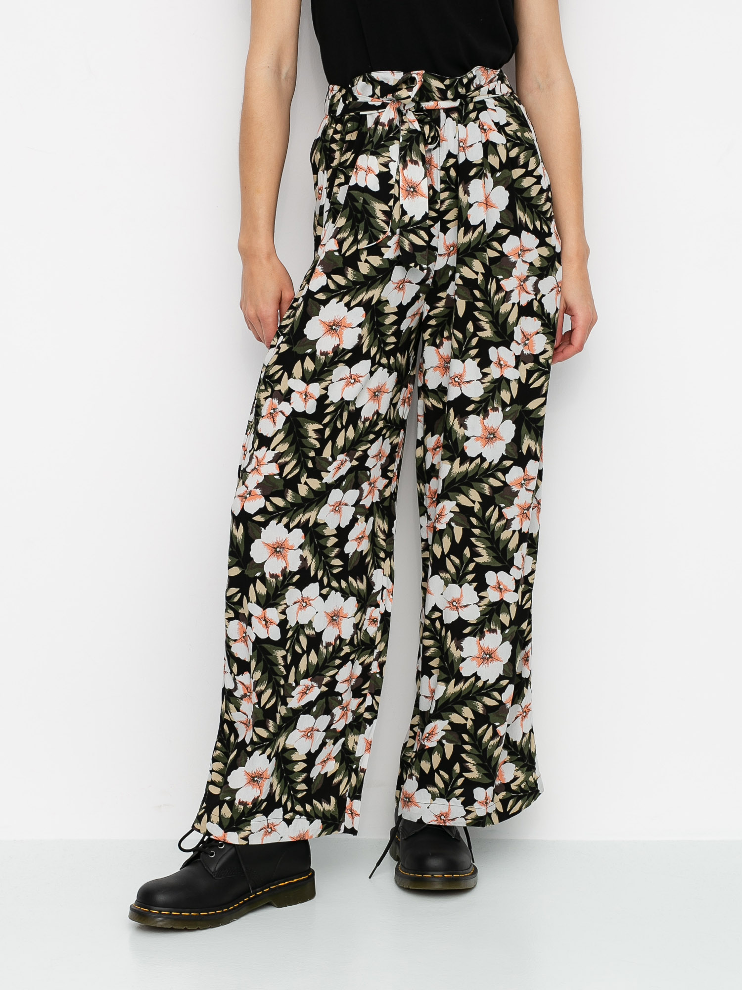 Spodnie Volcom Coco Beach Wmn (black combo)