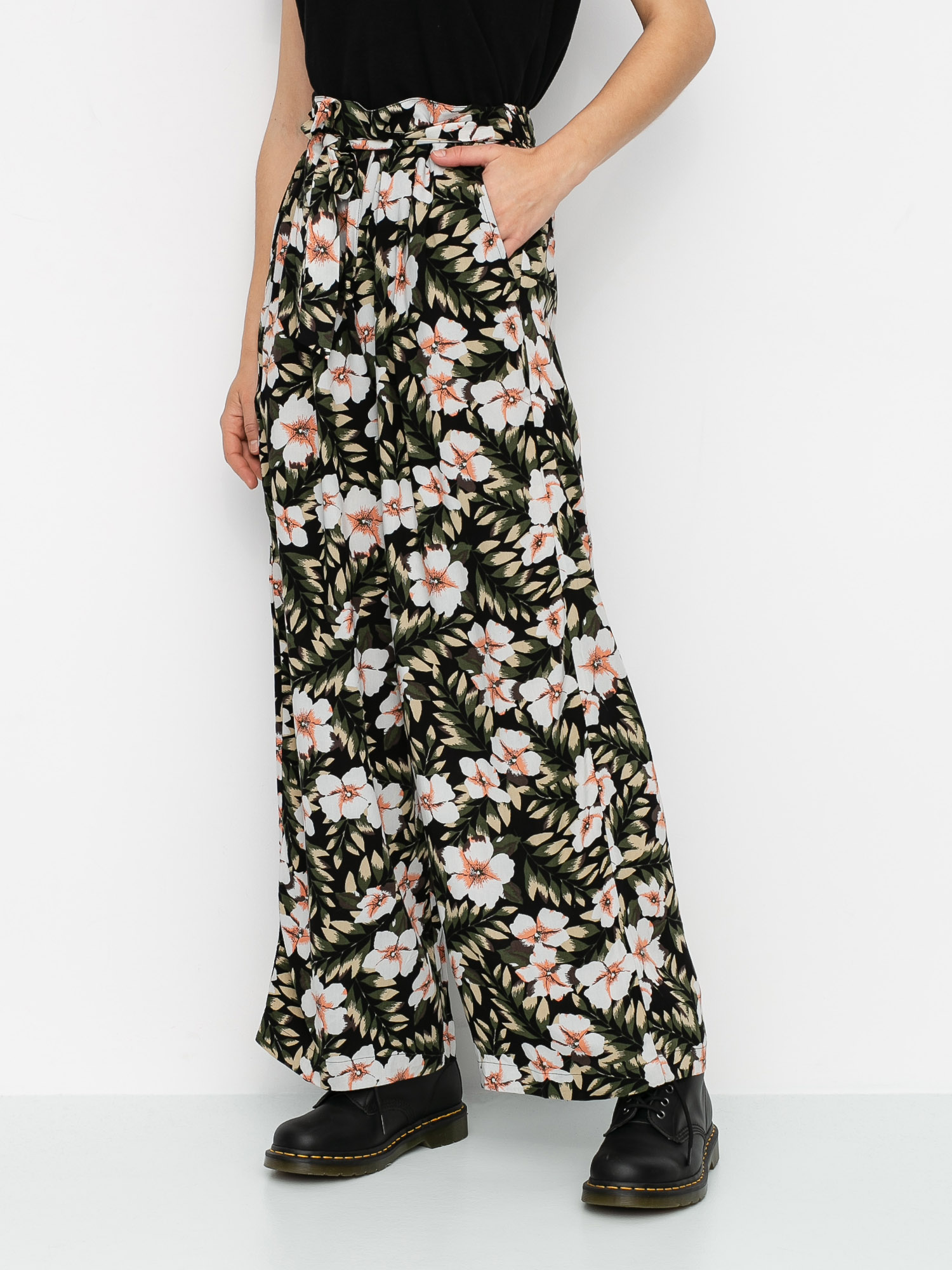 Spodnie Volcom Coco Beach Wmn (black combo)