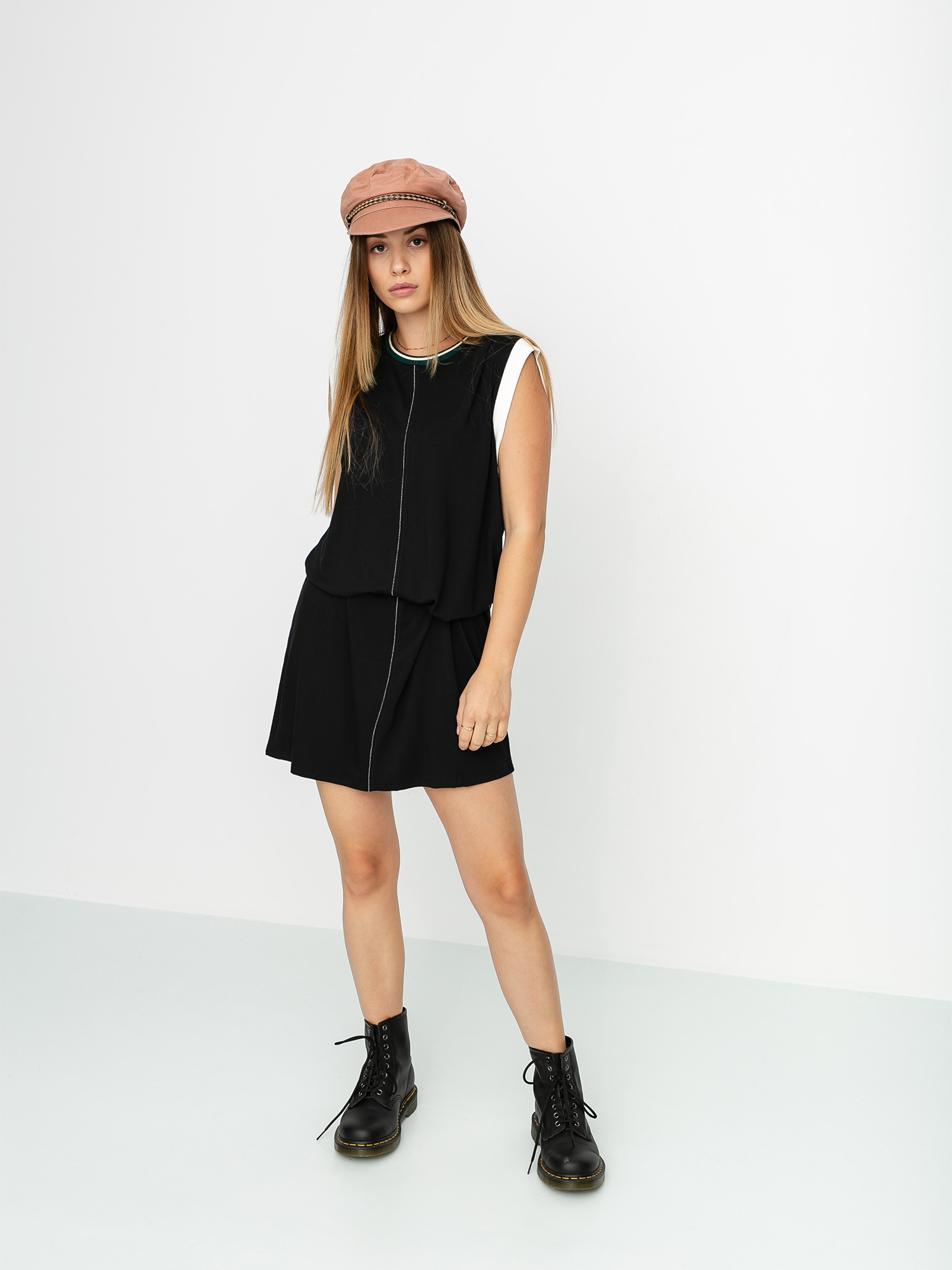 Sukienka Volcom Ivol 2 Wmn (black)