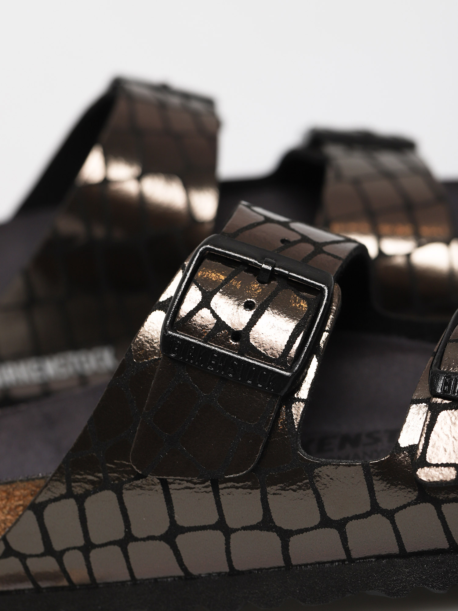 Klapki Birkenstock Arizona Narrow Wmn (gator gleam black)