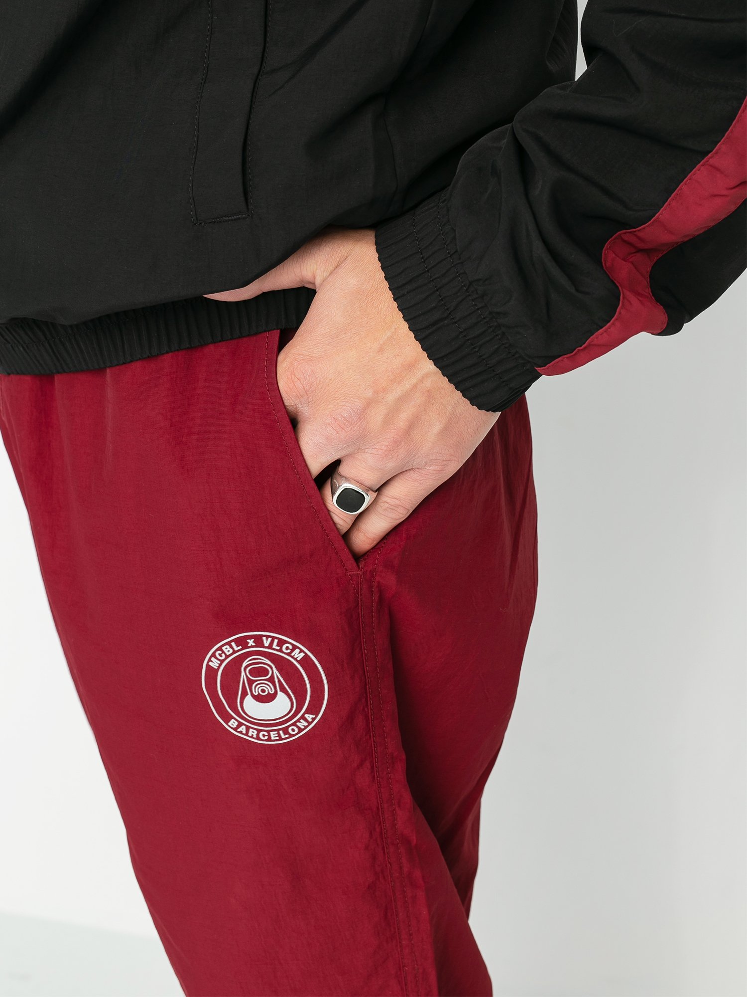 Spodnie Volcom X Macba Life Track (cabernet)