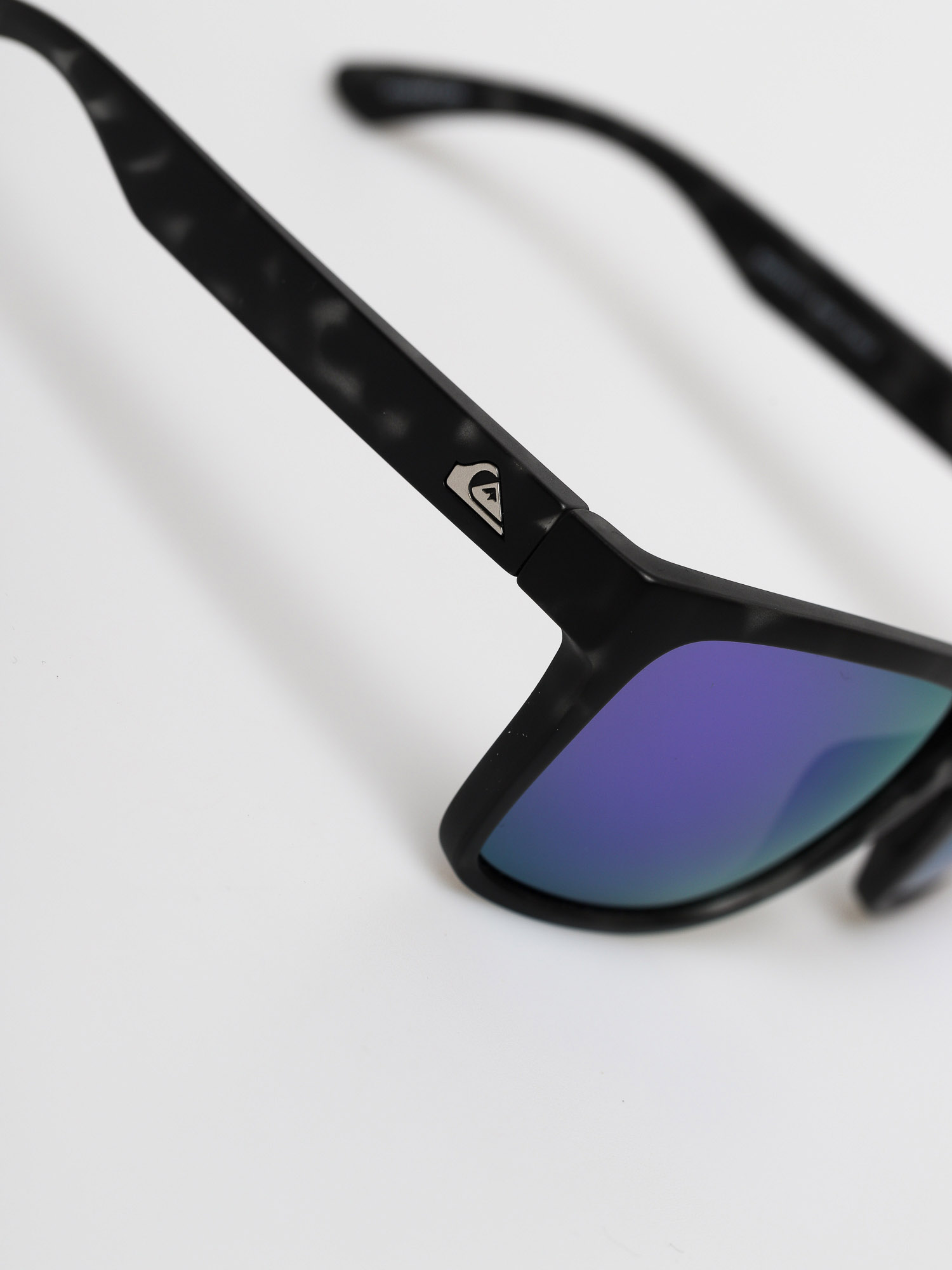 Okulary przeciwsłoneczne Quiksilver Charger (matte to bl/ml pu)