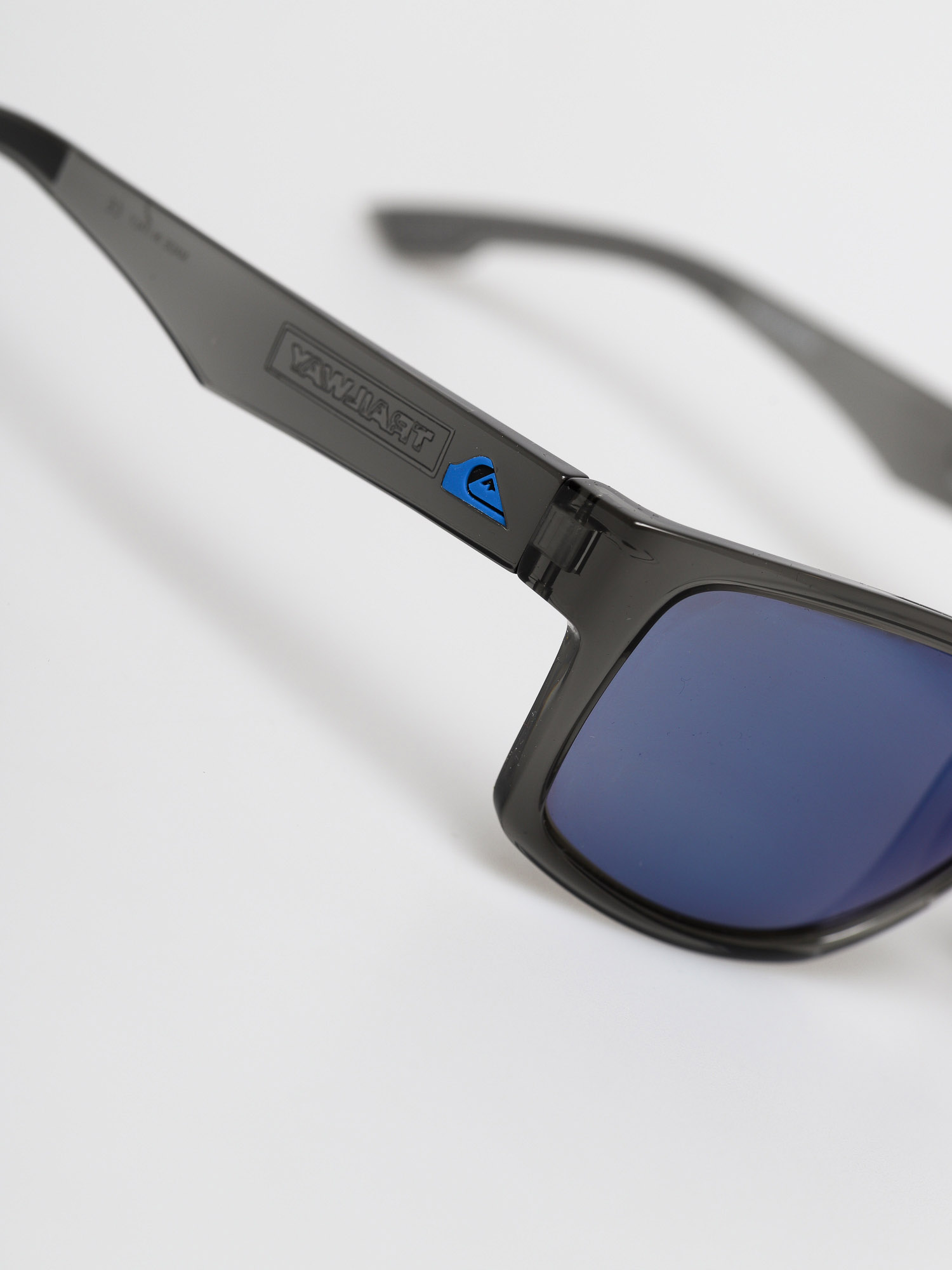 Okulary przeciwsłoneczne Quiksilver Trailway (shiny cr sm/fl b)