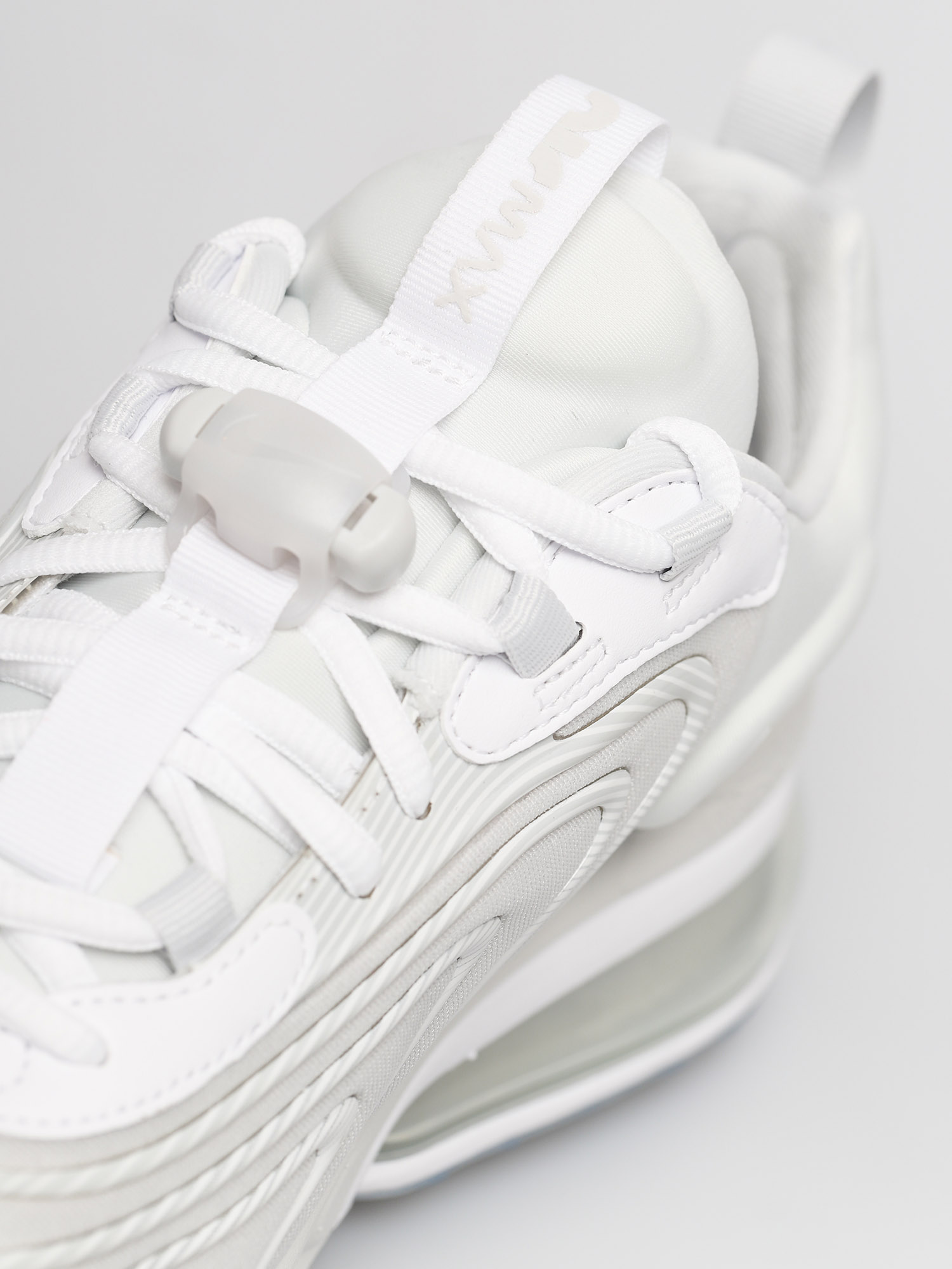 Buty Nike Air Max 270 React Eng (photon dust/white platinum tint)