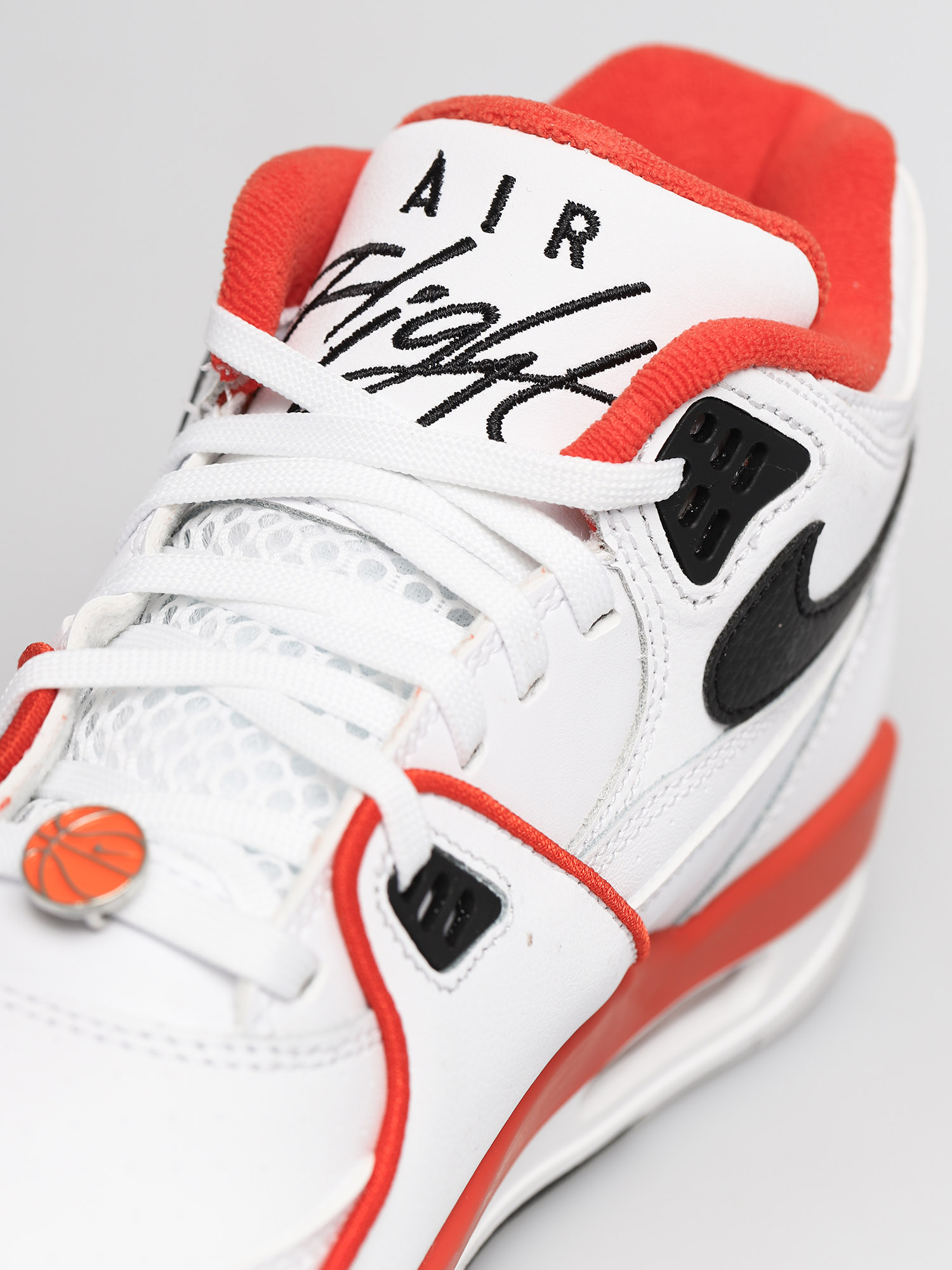 Buty Nike Air Flight 89 Emb (white/black/team orange)