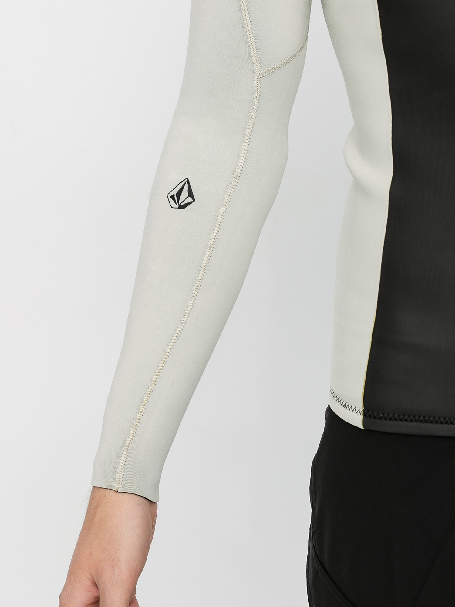 Pianka surfingowa Volcom Chesticle (bwh)