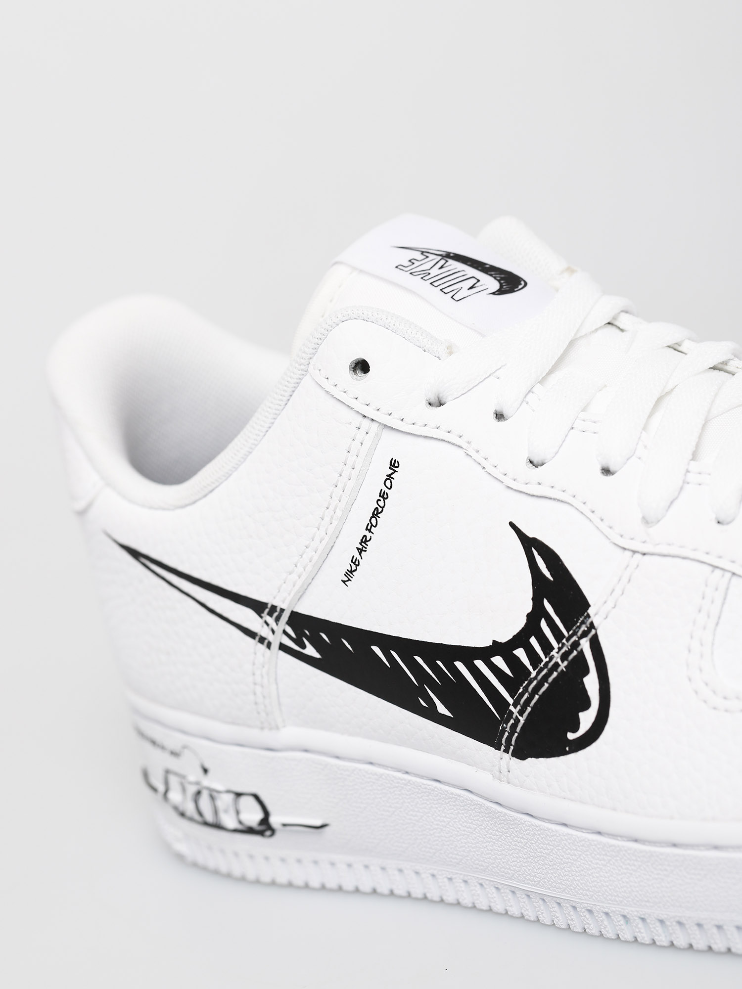 Buty Nike Air Force 1 Lv8 Utility (white/black white)