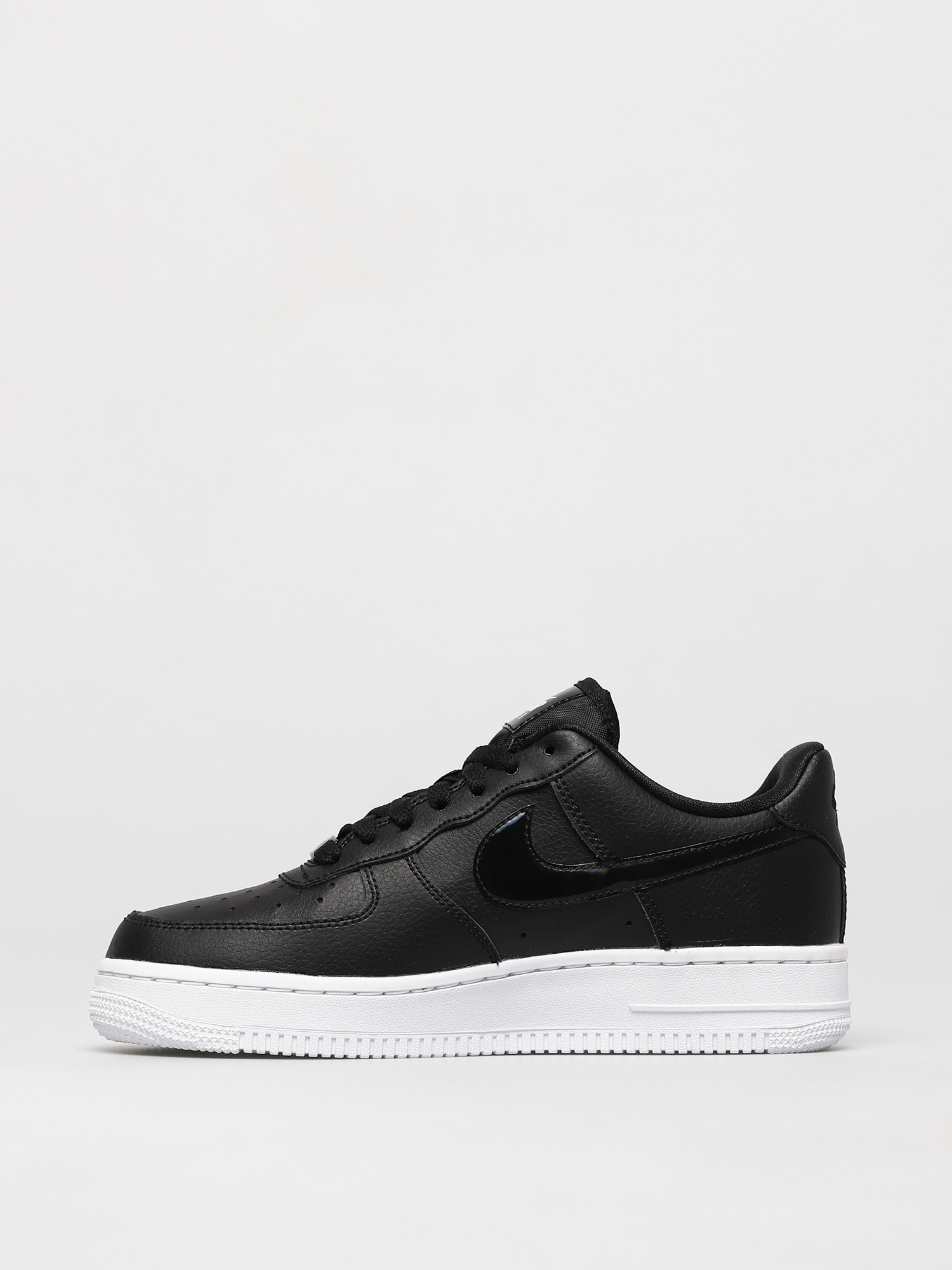 Buty Nike Air Force 1 07 Essential Wmn (black/black white)