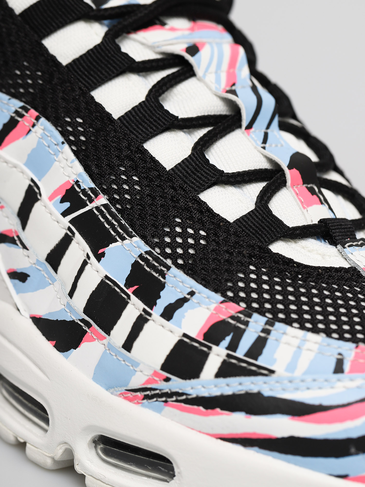 Buty Nike Air Max 95 Ctry (summit white/black royal tint racer pink)