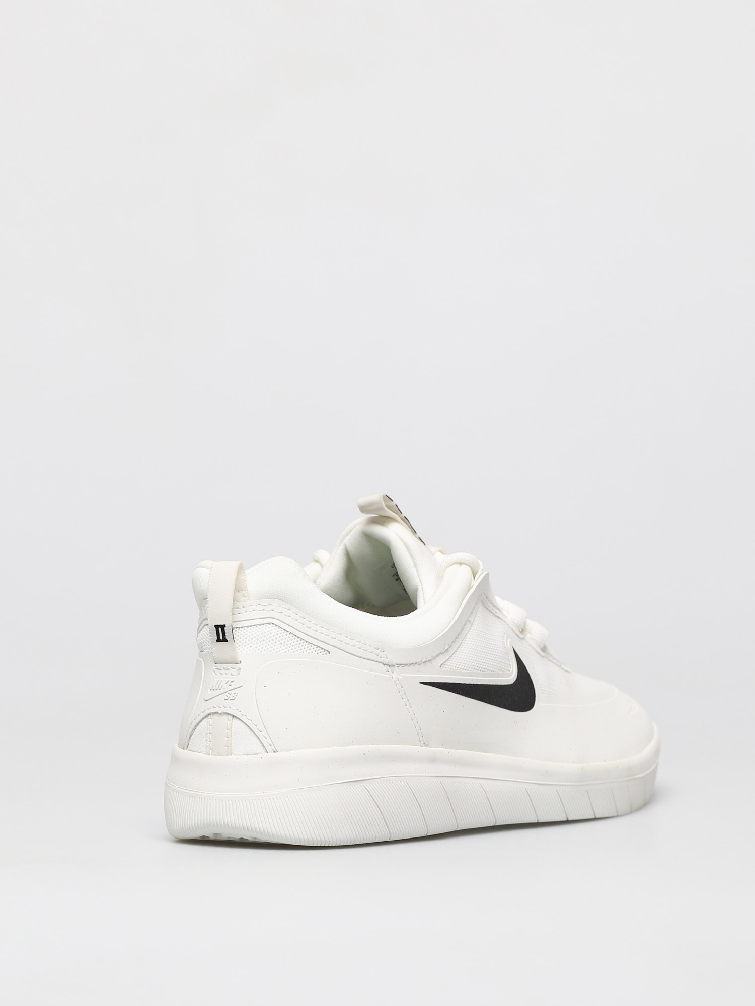 Buty Nike SB Nyjah Free 2 0 (summit white/black summit white)