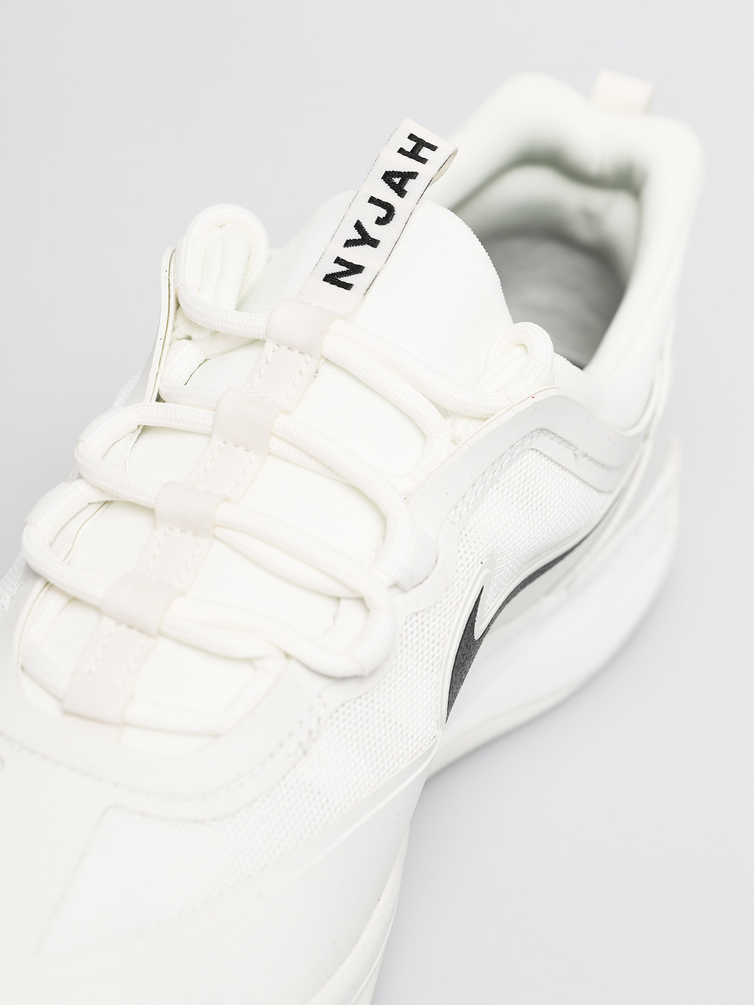Buty Nike SB Nyjah Free 2 0 (summit white/black summit white)