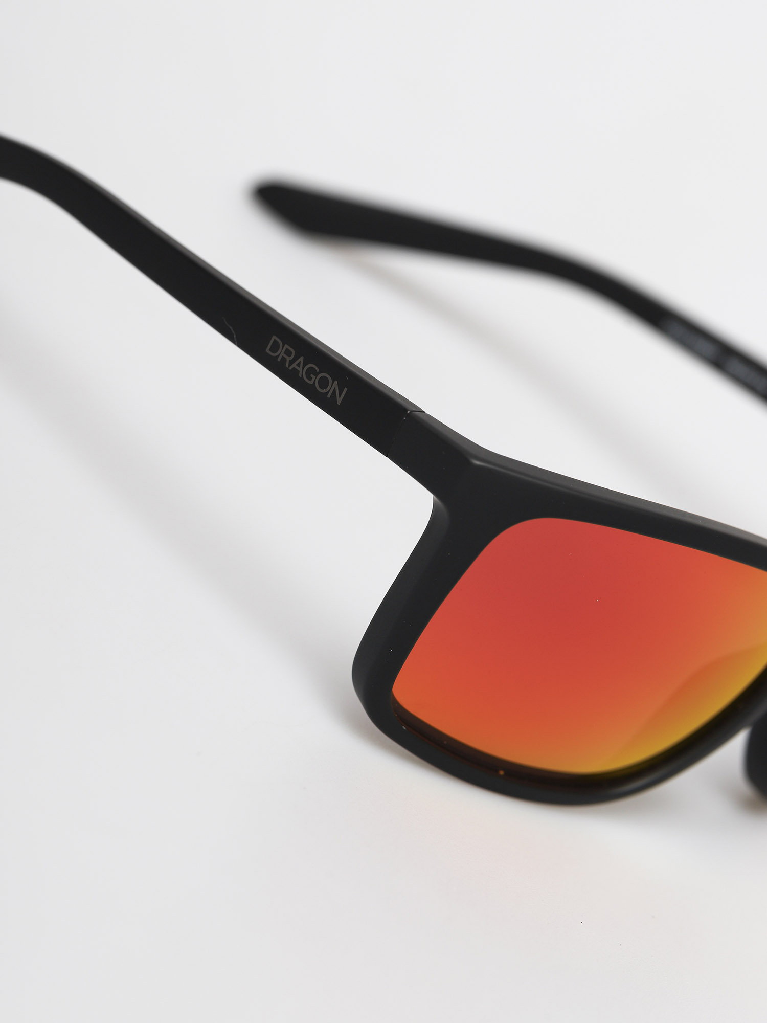 Okulary przeciwsłoneczne Dragon Melee (matte black/orange ion)