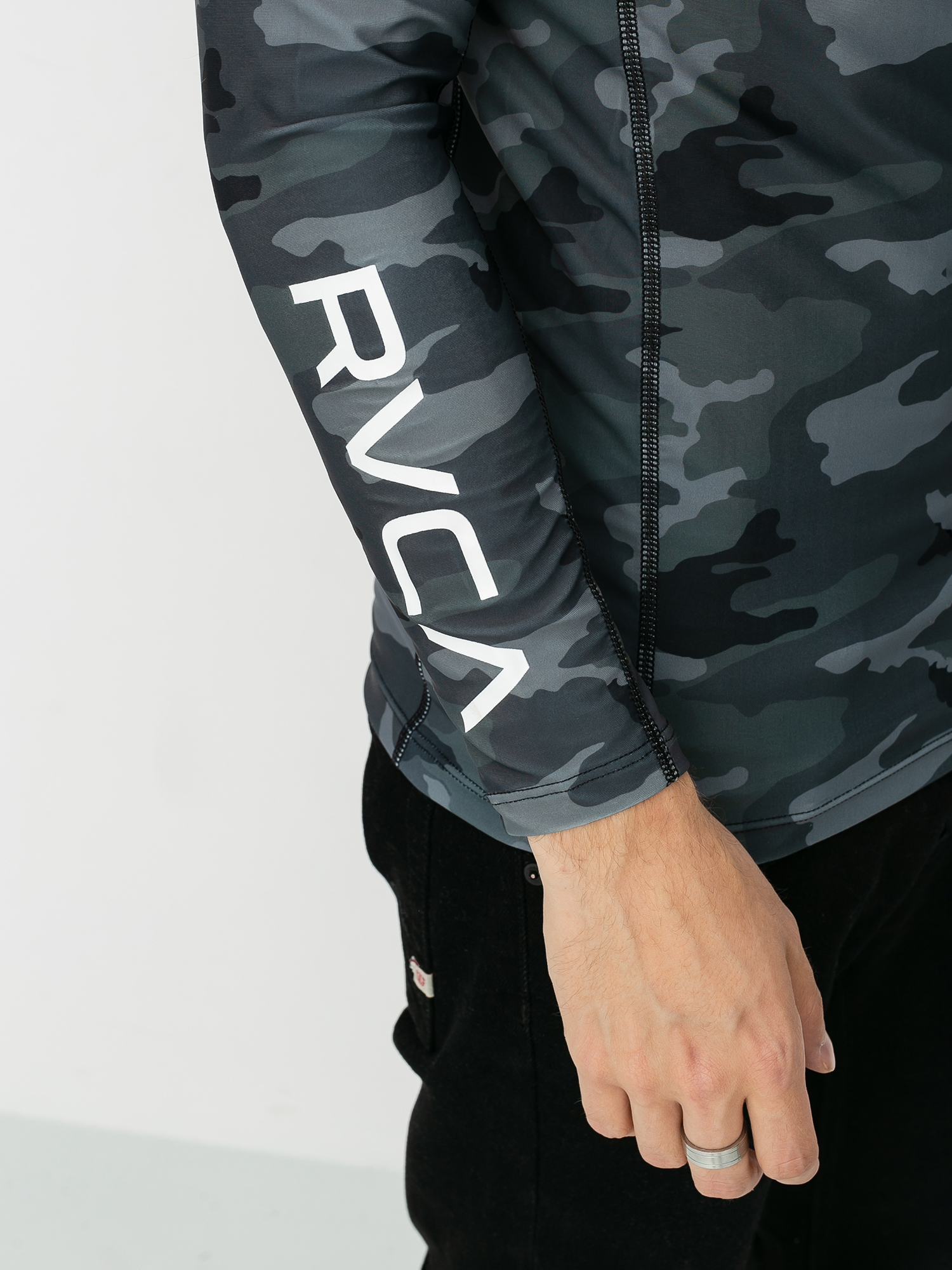 Longsleeve RVCA Sport Rashguard (camo)