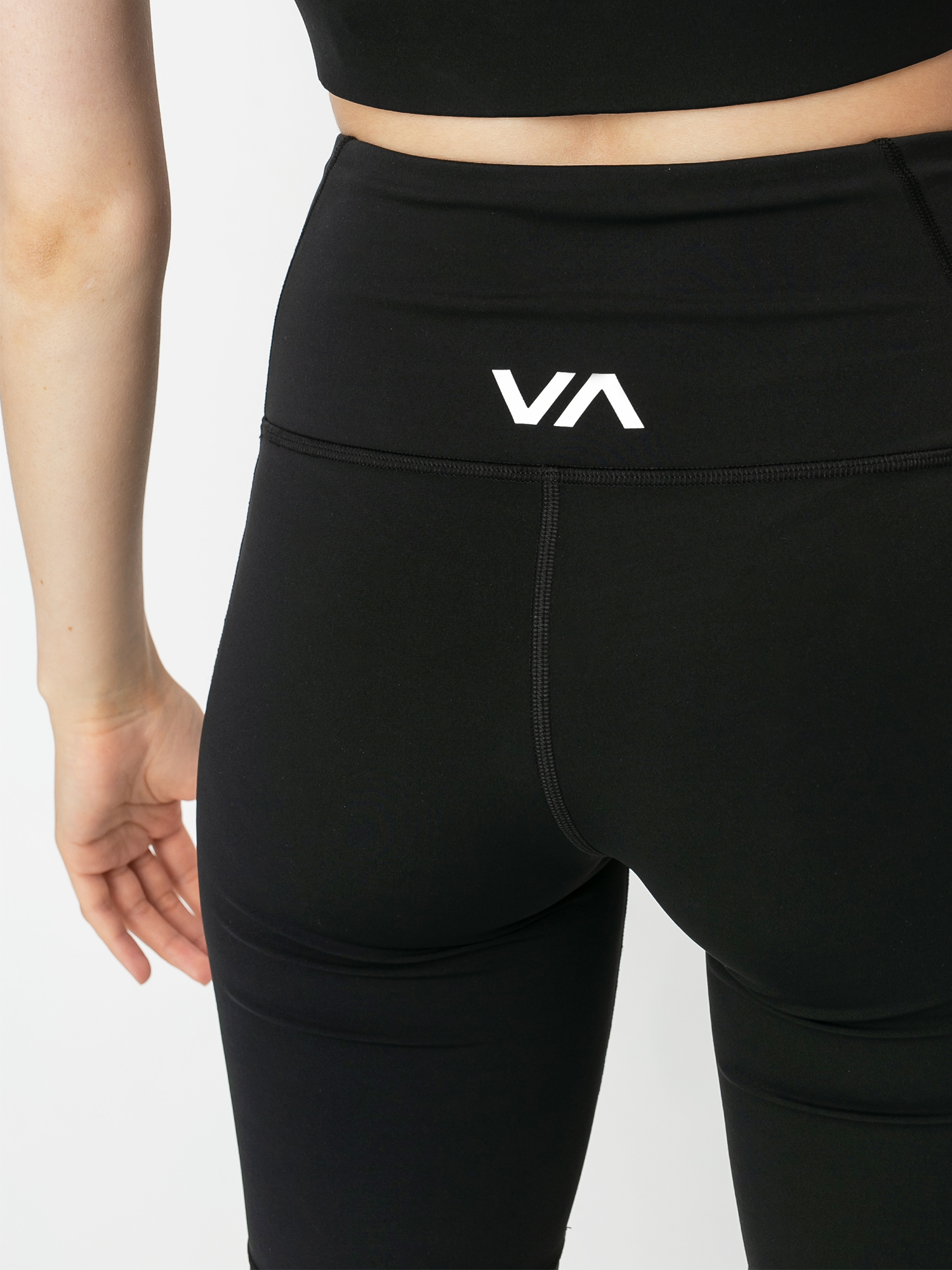 Spodenki sportowe RVCA Va Di Short Wmn (black)