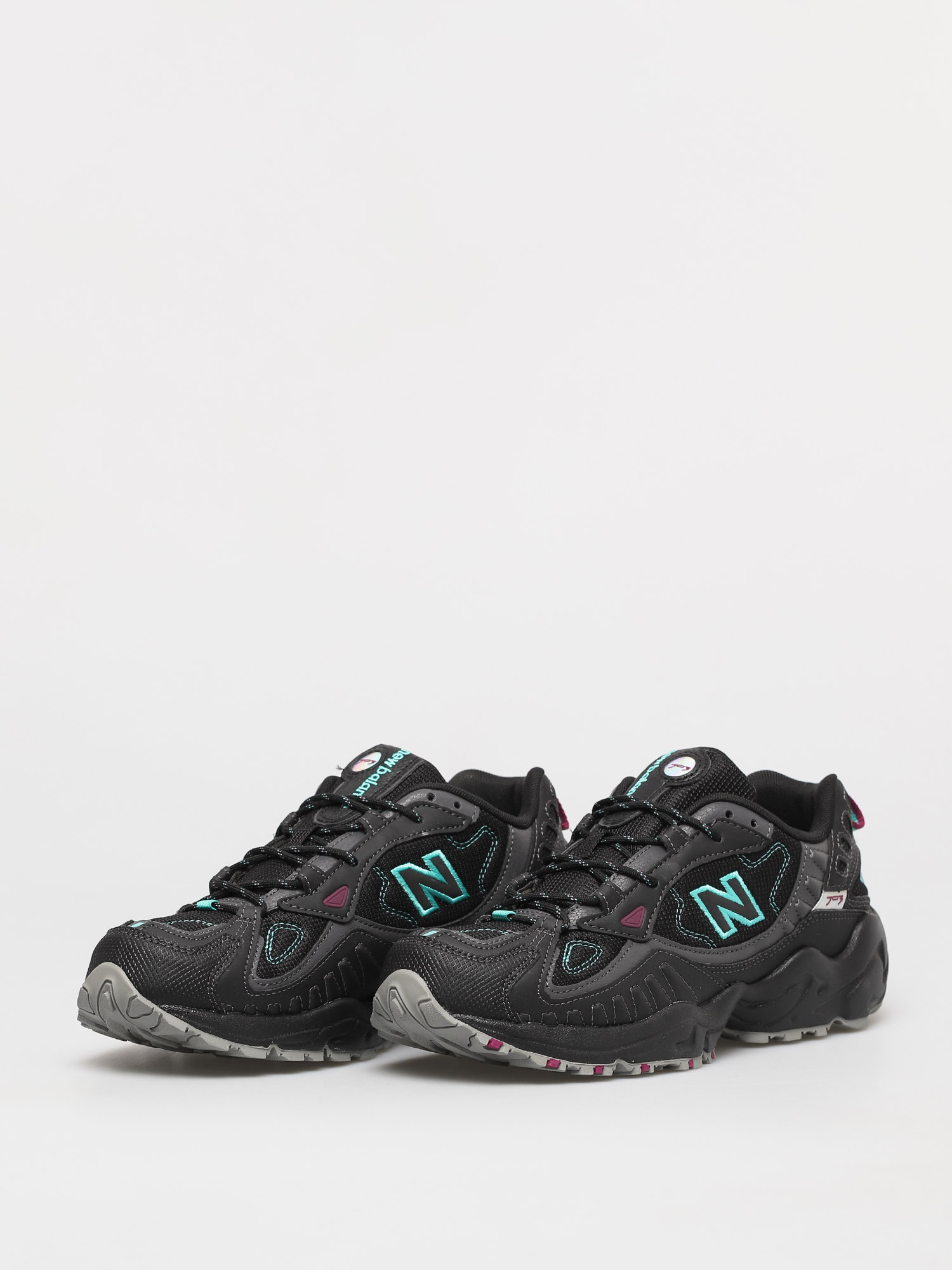 Buty New Balance 703 (black)