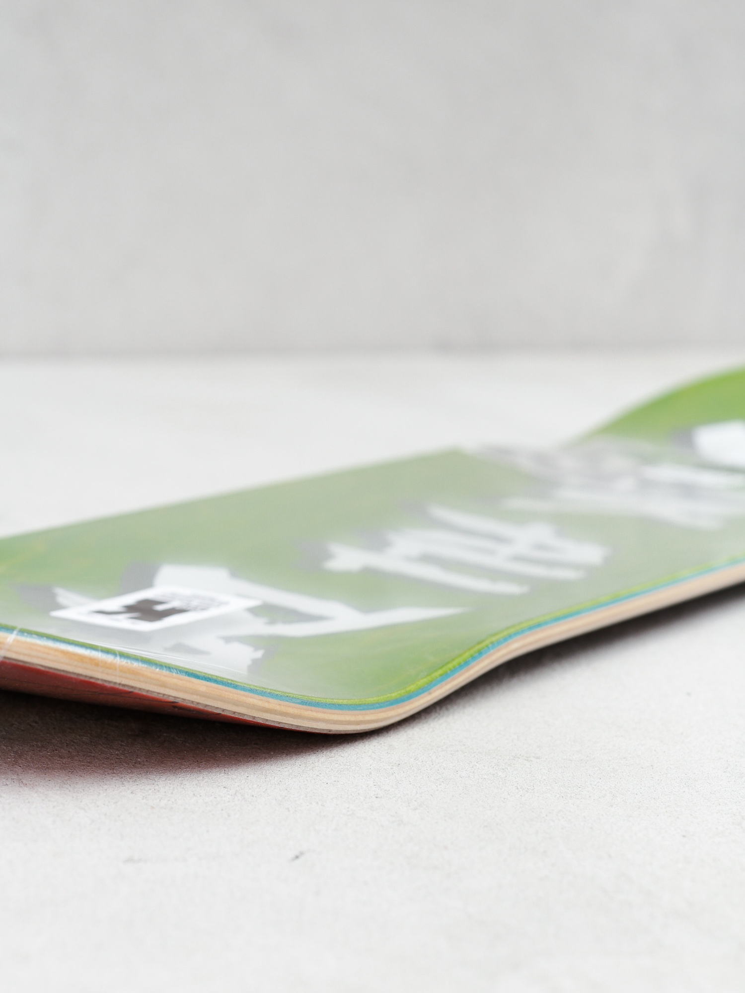 Deck DGK Apocalypse (boo johnson)