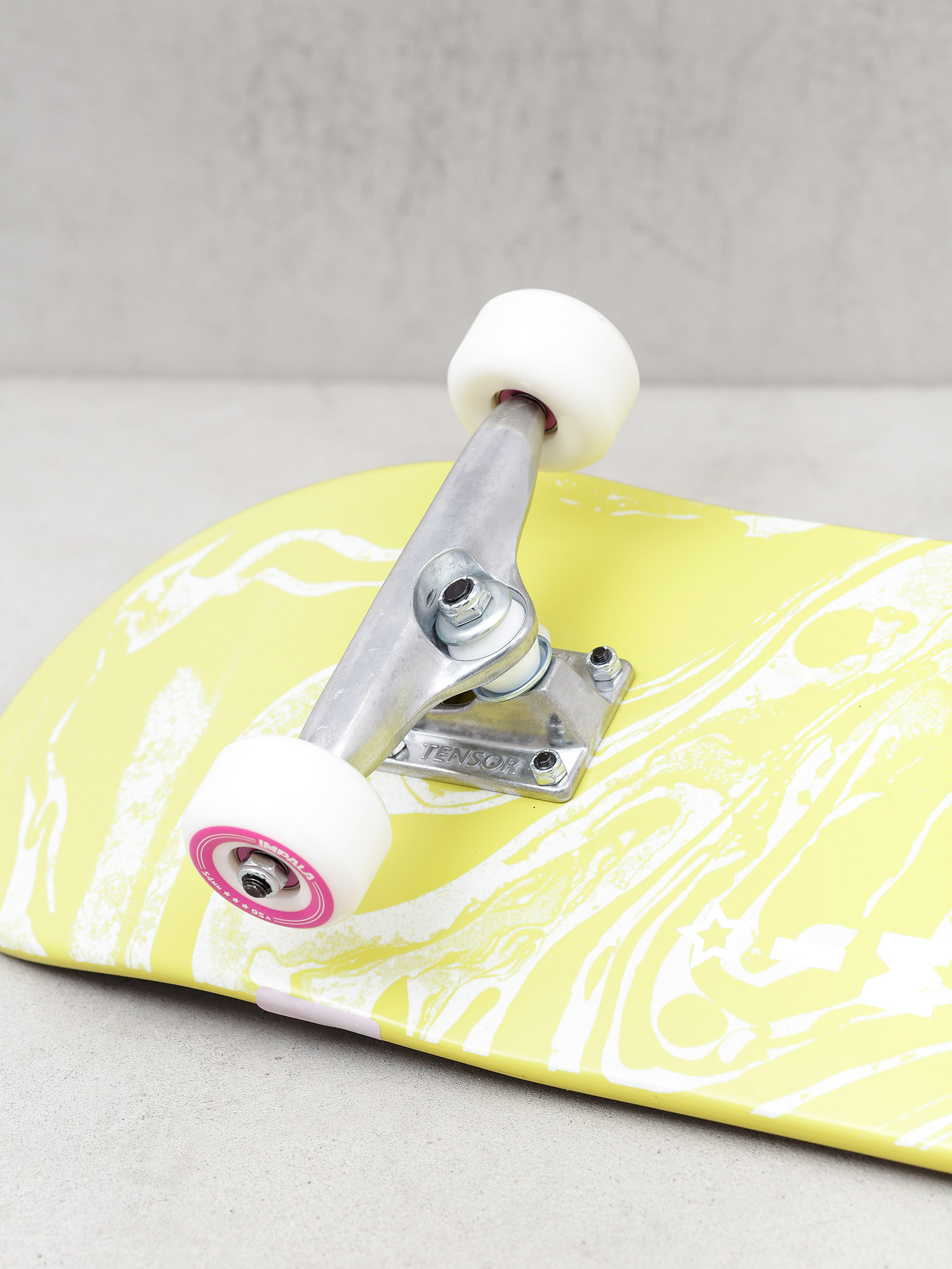 Deskorolka Impala Impala Cosmos Skateboard (yellow)