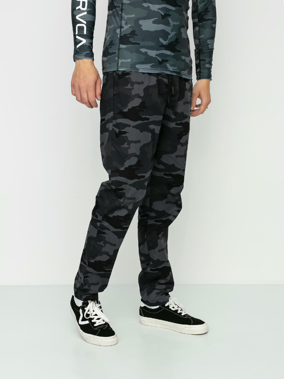 Spodnie RVCA Spectrum Pant (camo)