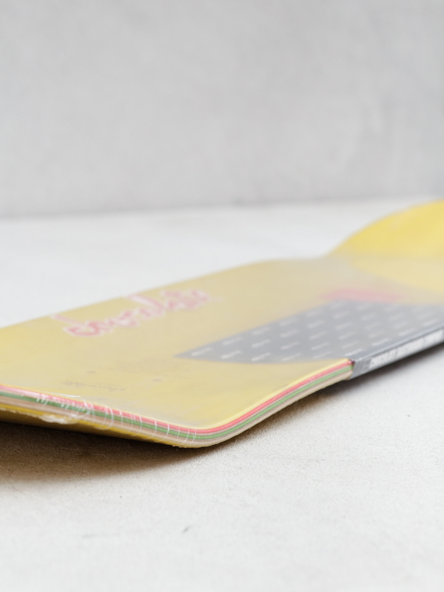 Deck Chocolate Perez Field (yellow)