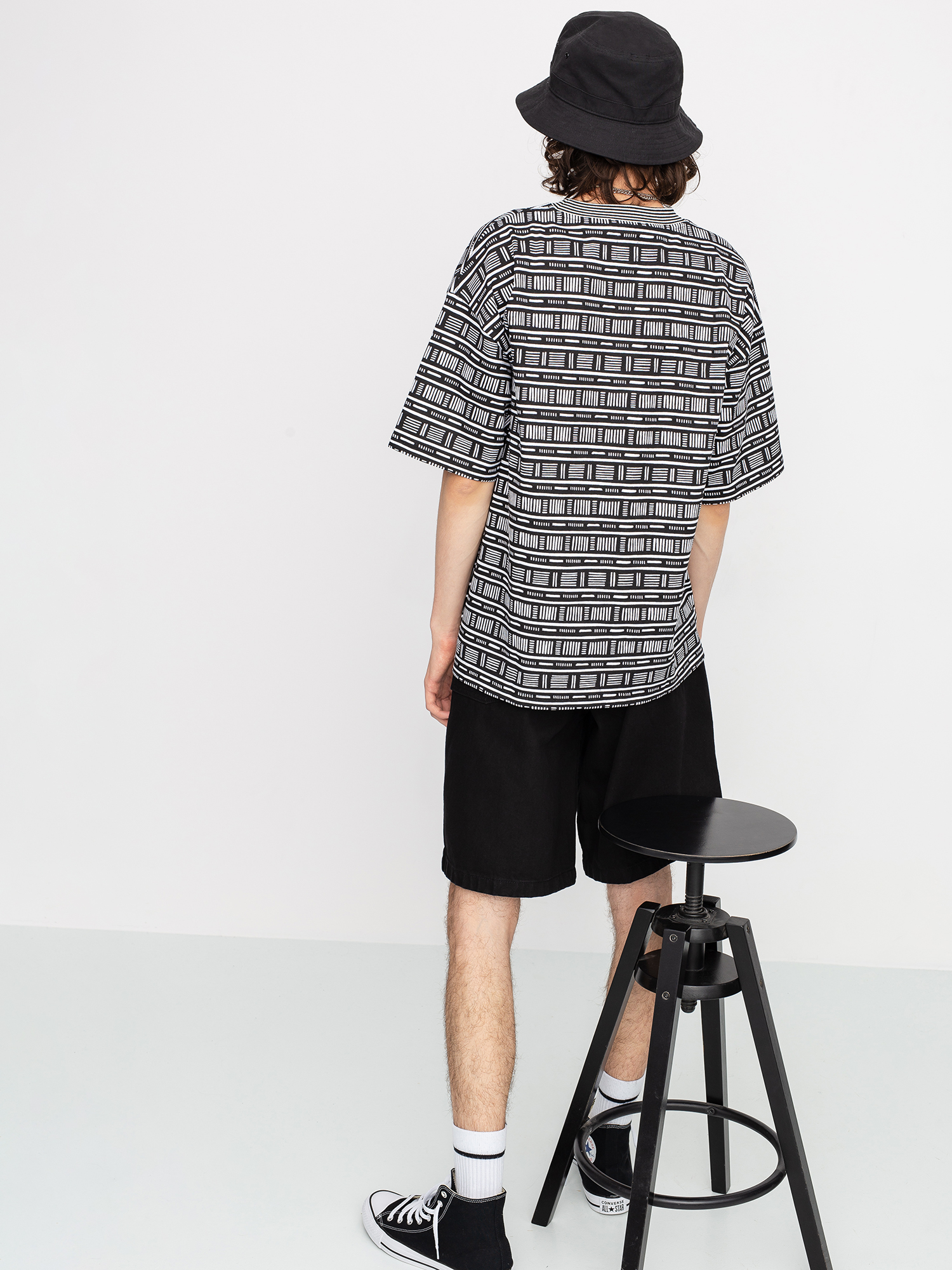 T-shirt Polar Skate Stripe Surf (black)