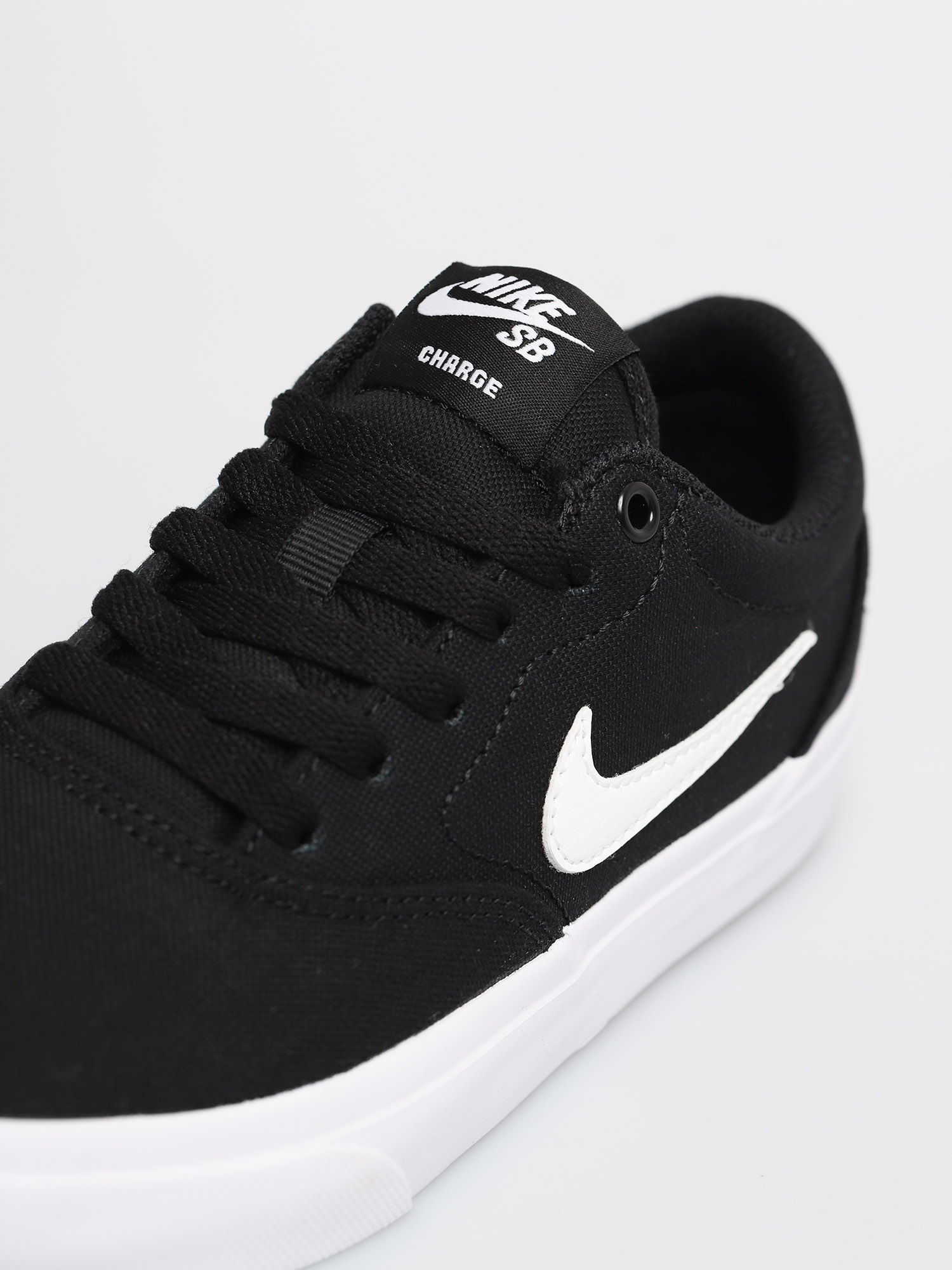 Buty Nike SB Charge Canvas (black/white black)