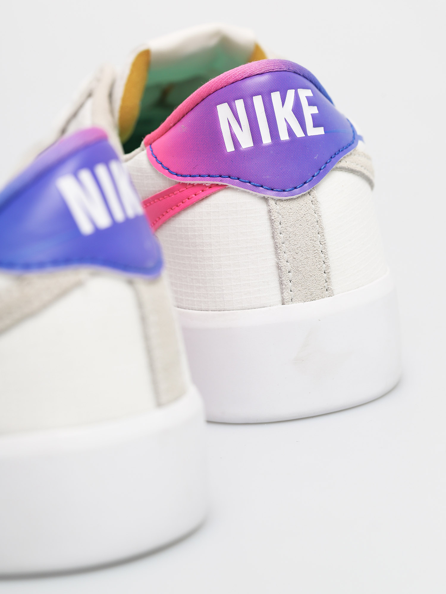 Buty Nike SB Bruin React T (summit white/racer blue pink blast)