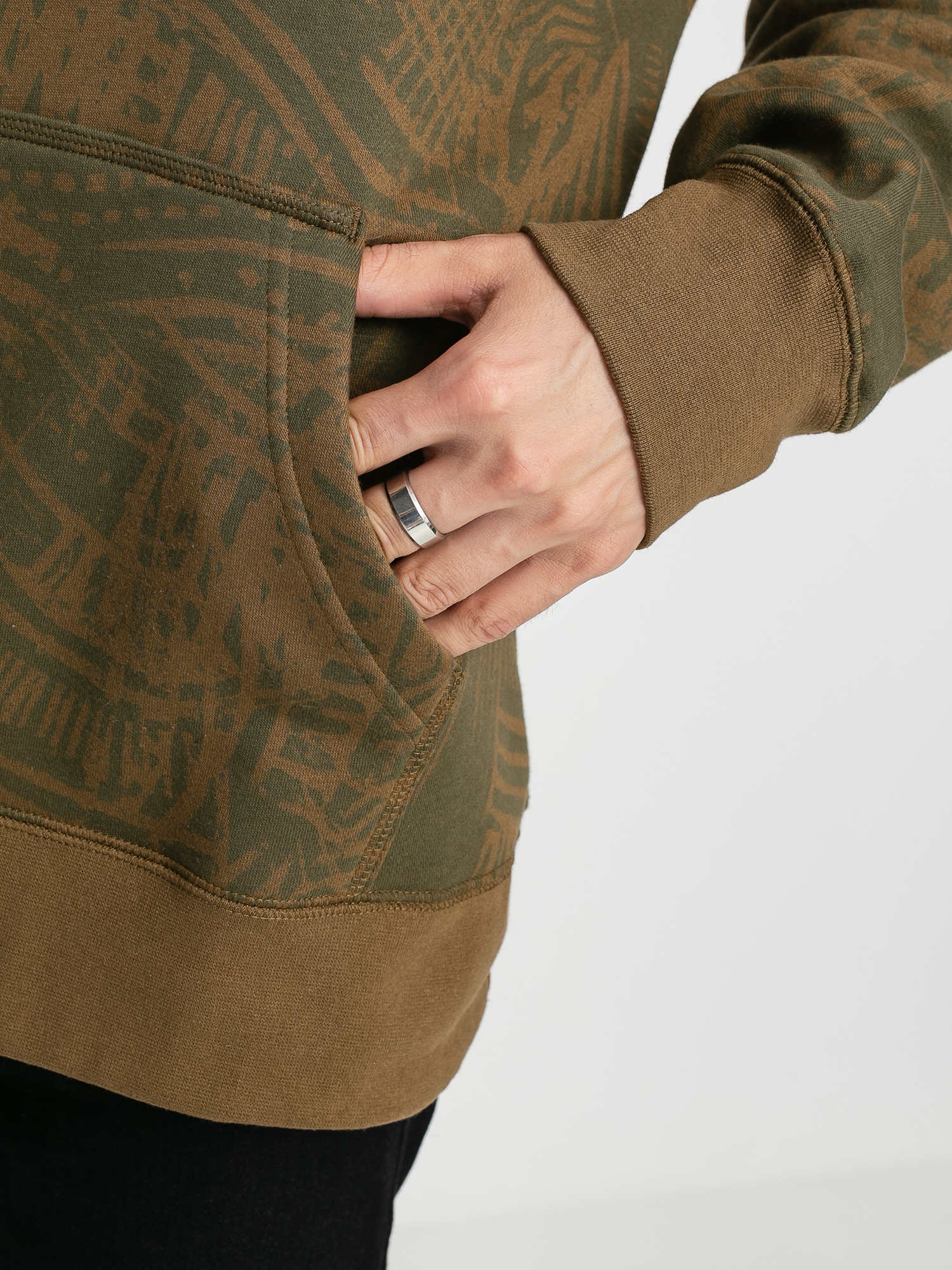 Bluza z kapturem Nike SB Aop HD (cargo khaki/cargo khaki/black)