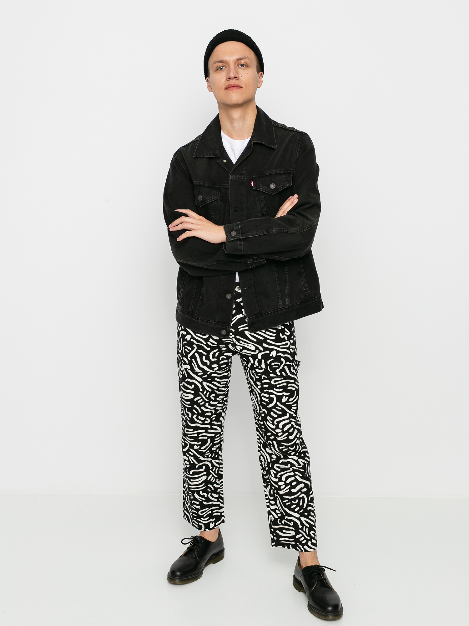 Kurtka Levi's® Vintage Fit Trucker (black trucker)
