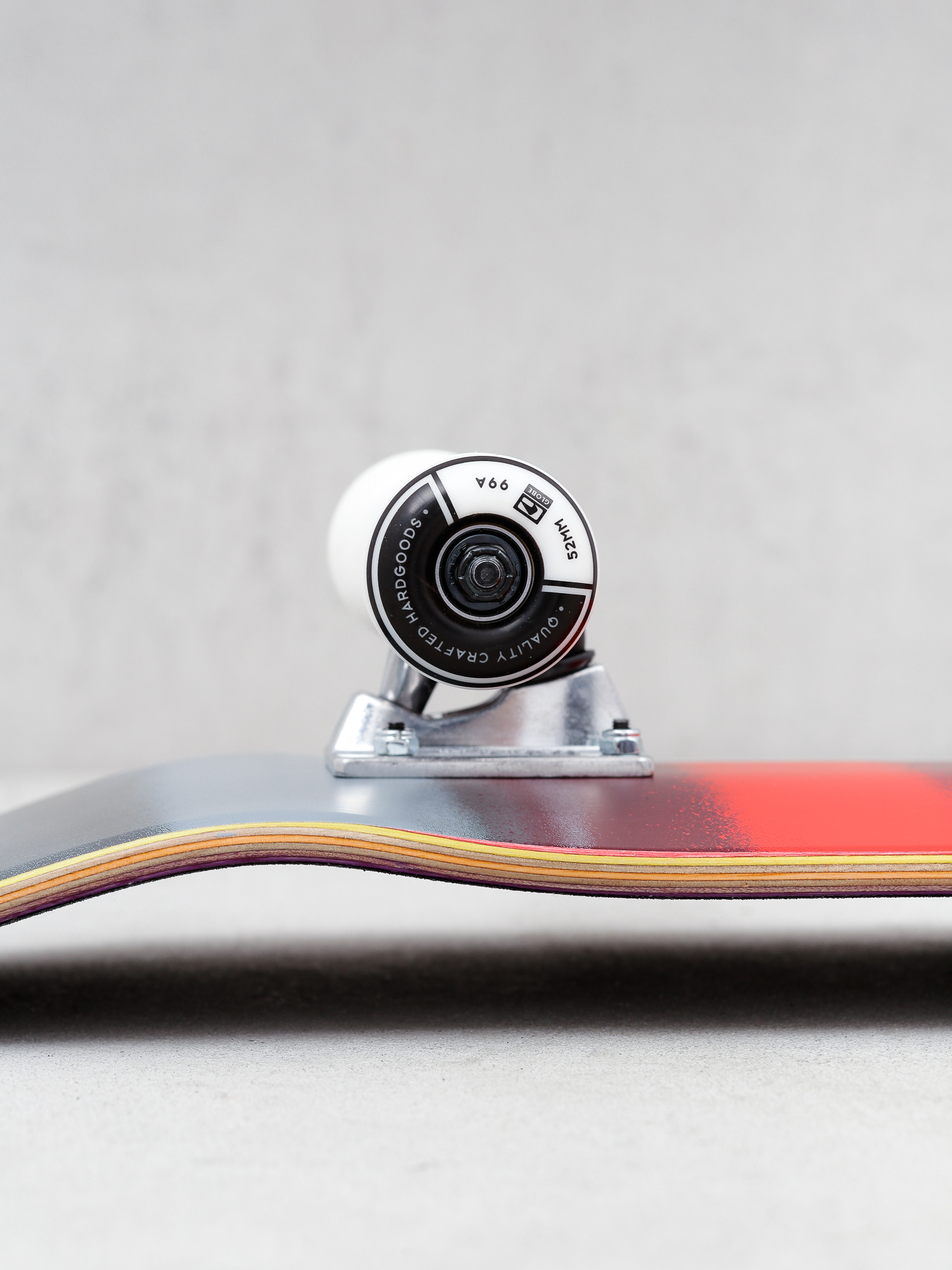 Deskorolka Globe G1 Full On (charcoal/chromantic)