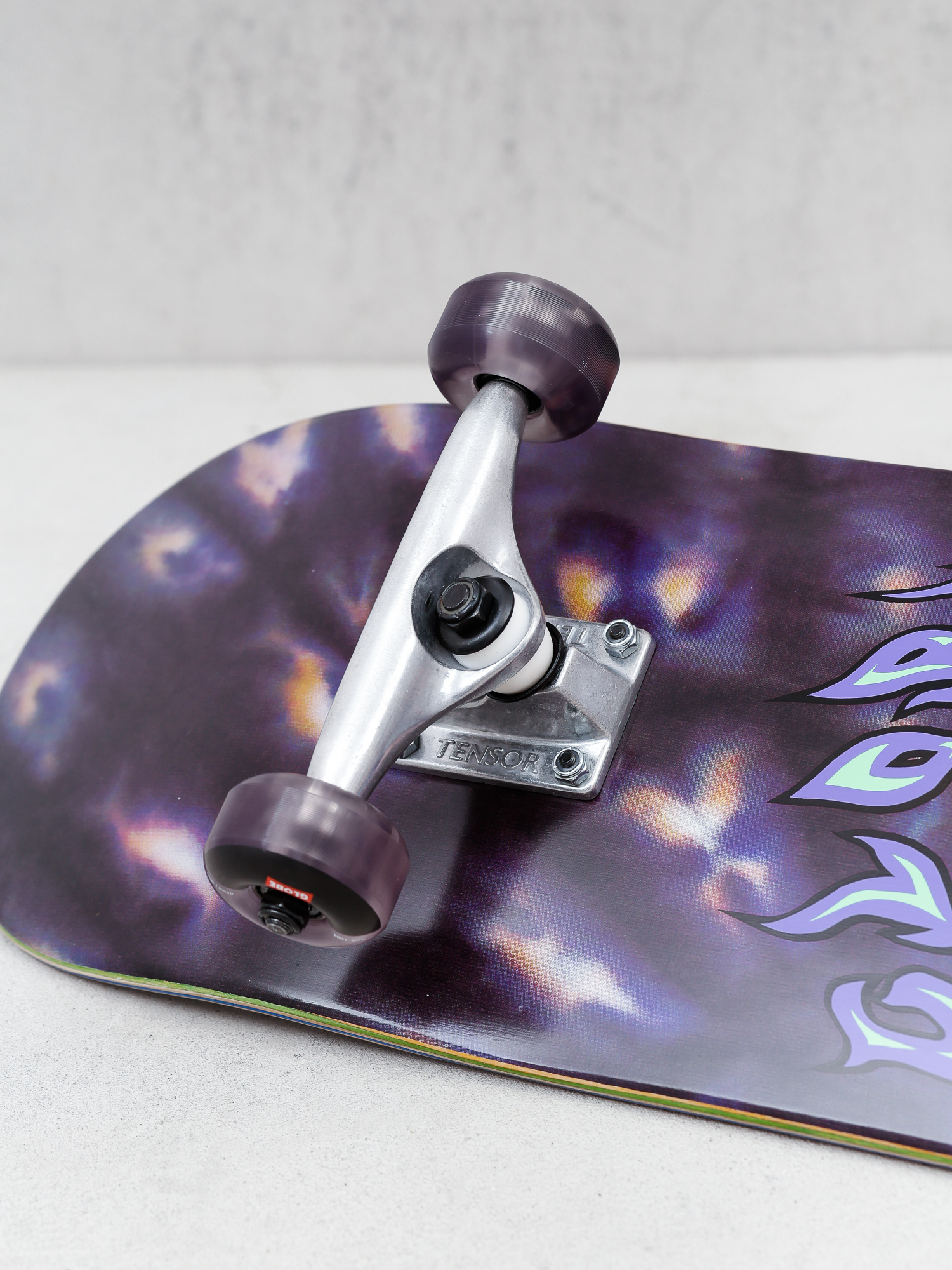 Deskorolka Globe G1 Ablaze (black dye)