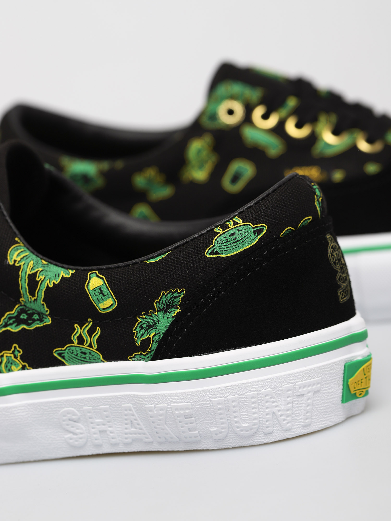 Buty Vans X Shake Junt Era Pro (black/white)