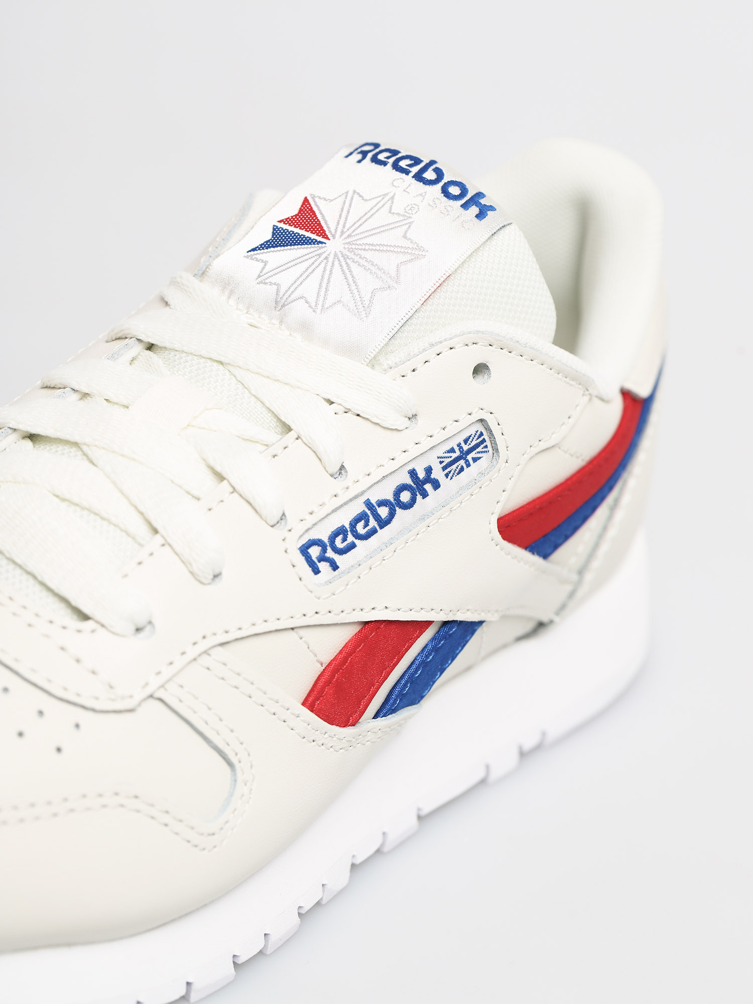 Buty Reebok Classic Leather Wmn (chalk/vecred/vecblu)