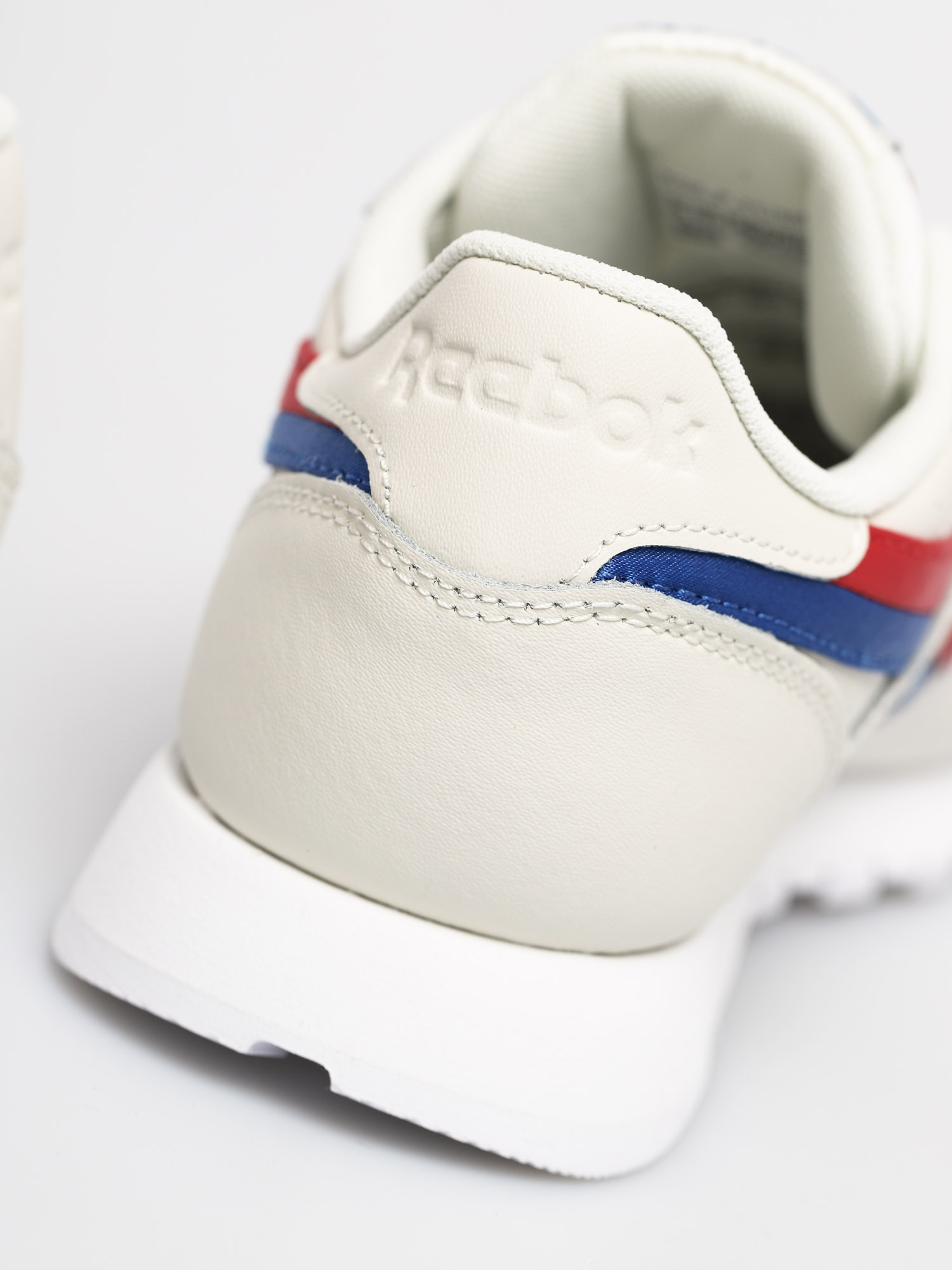 Buty Reebok Classic Leather Wmn (chalk/vecred/vecblu)