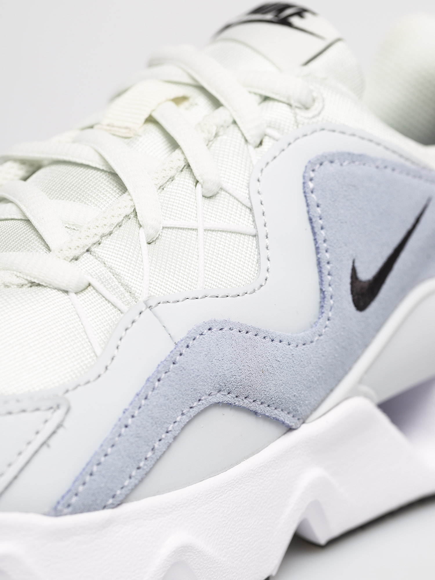 Buty Nike Ryz 365 Wmn (spruce aura/black pure platinum ghost)