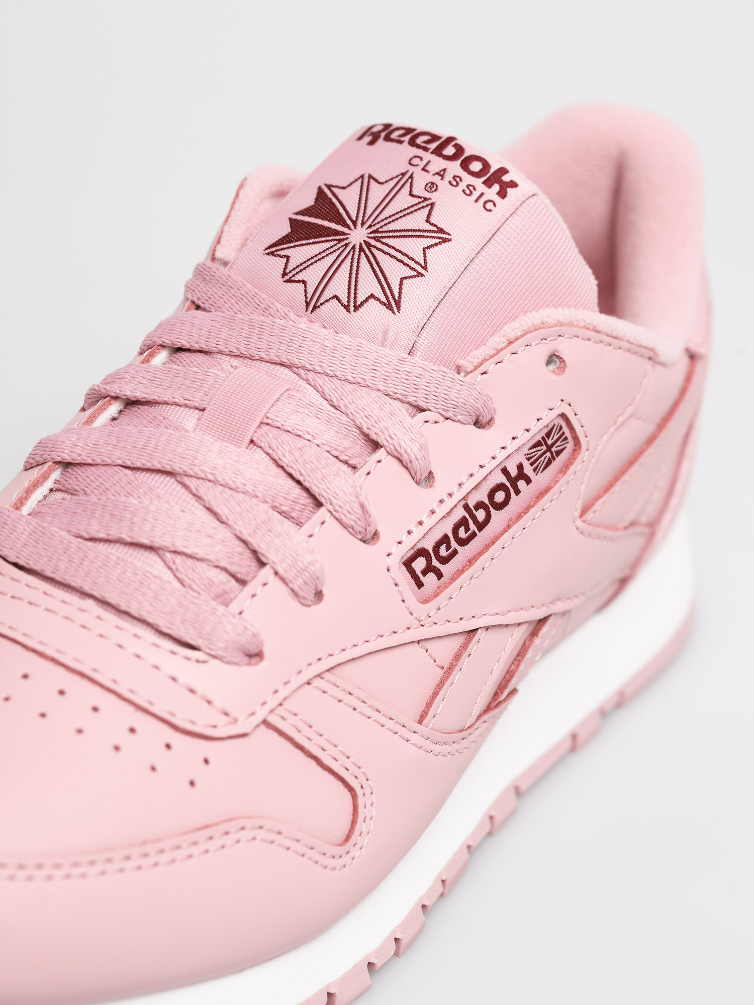 Buty Reebok Classic Leather Wmn (clapnk/white/merlot)