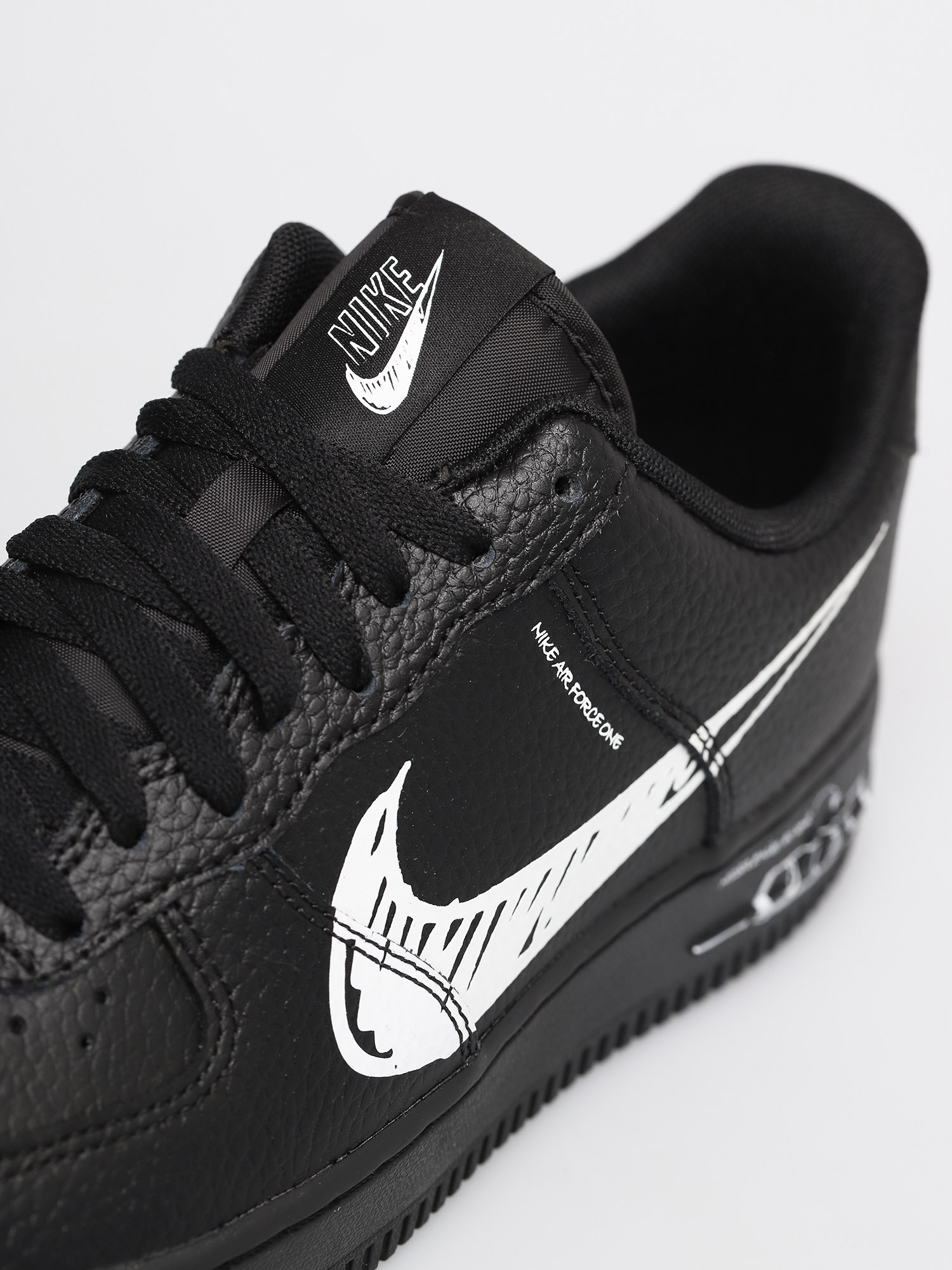 Buty Nike Air Force 1 Lv8 Utility (black/white black)