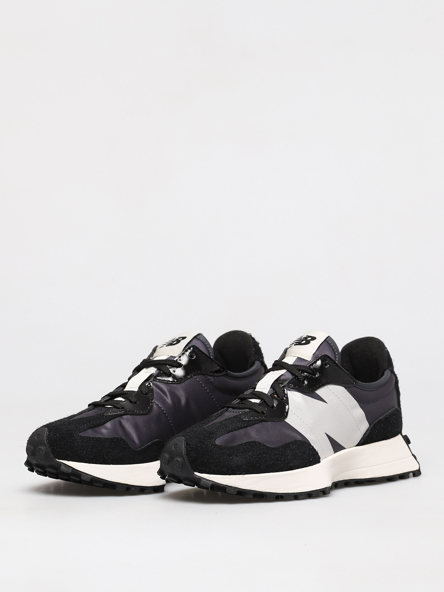 Buty New Balance 327 Wmn (black grey)