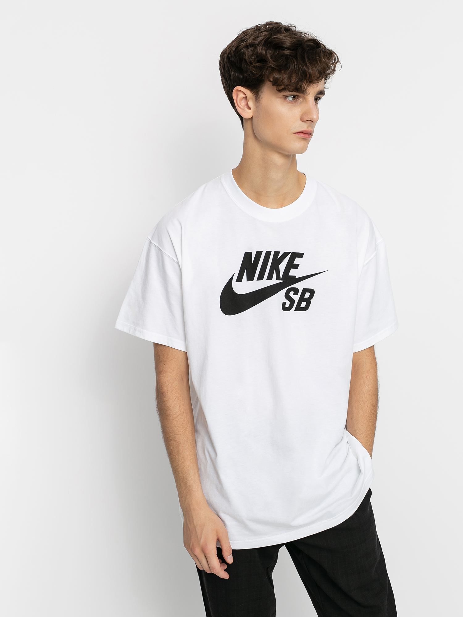 T-shirt Nike SB Logo (white/black)