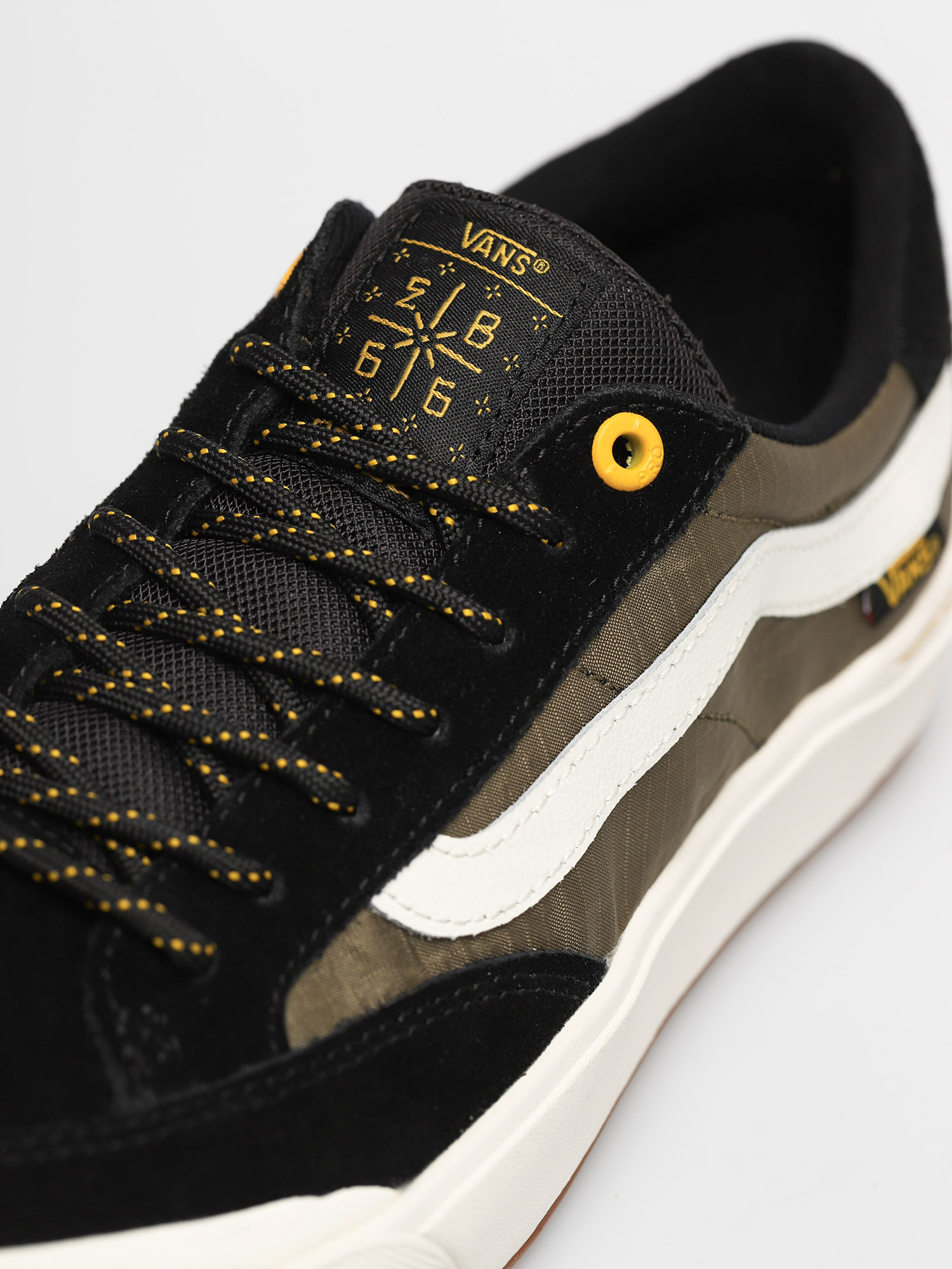Buty Vans Berle Pro (surplus/black/military)