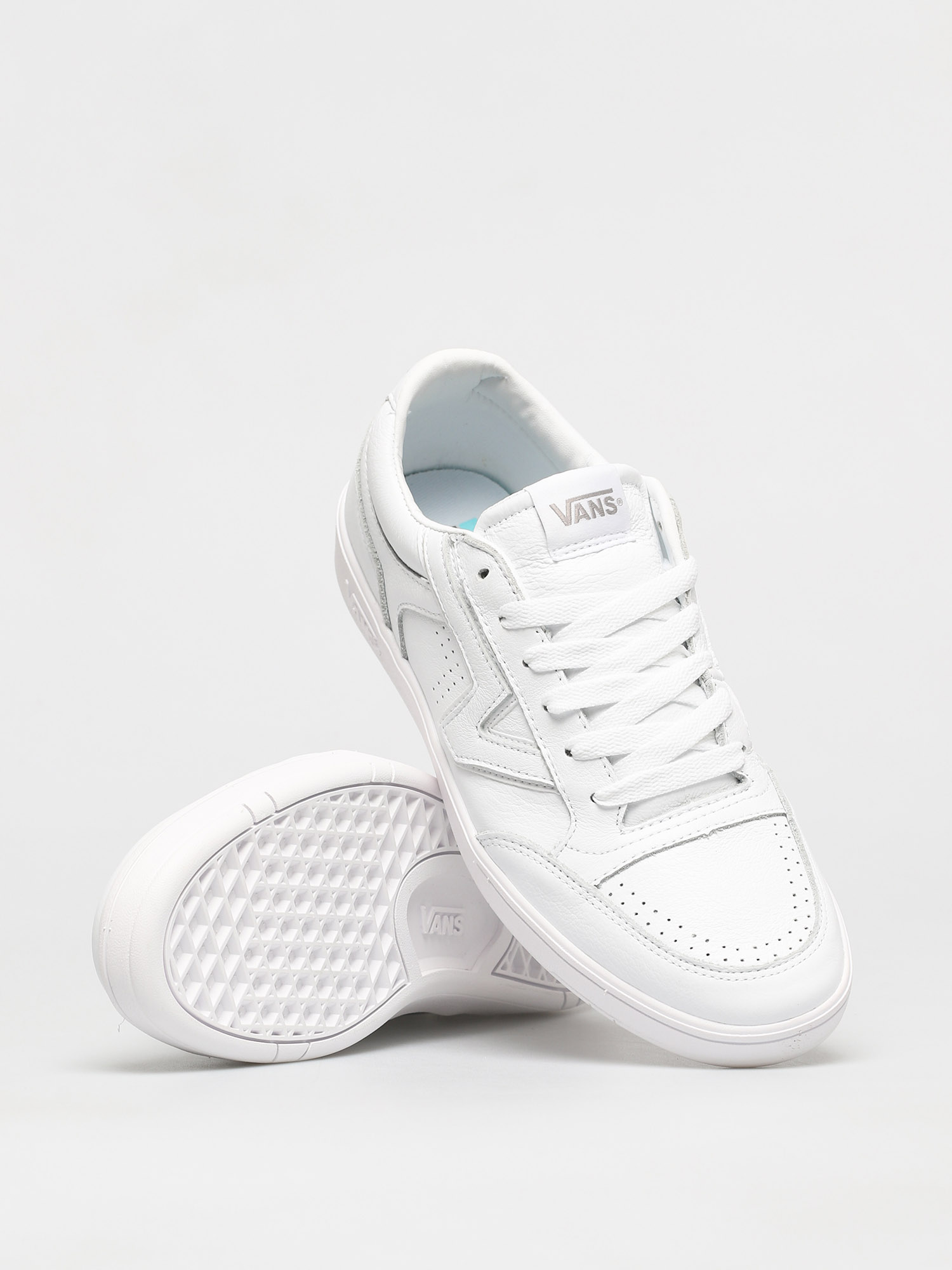 Buty Vans Lowland Cc (leather/truewht/truewht)